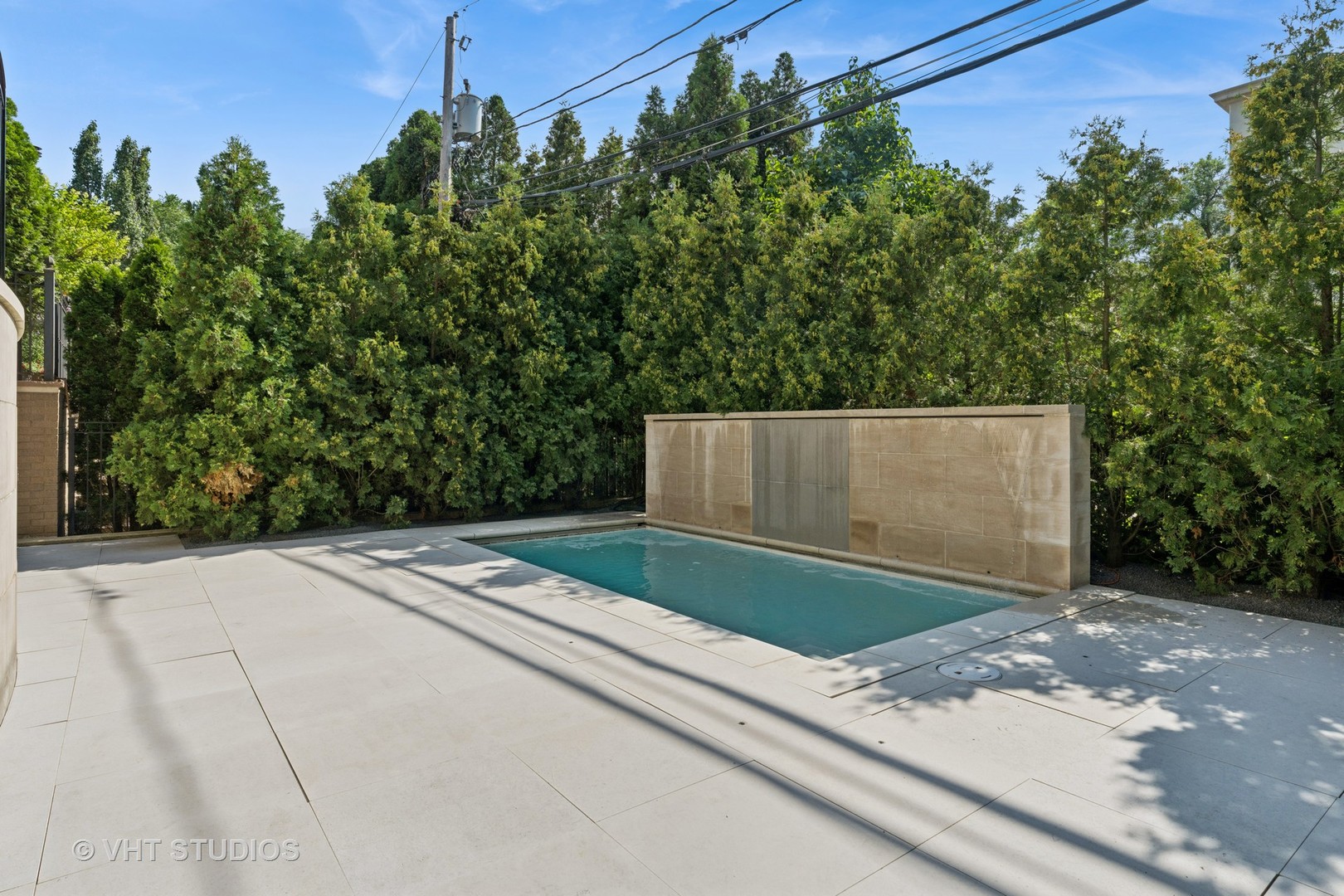 main property photo 82