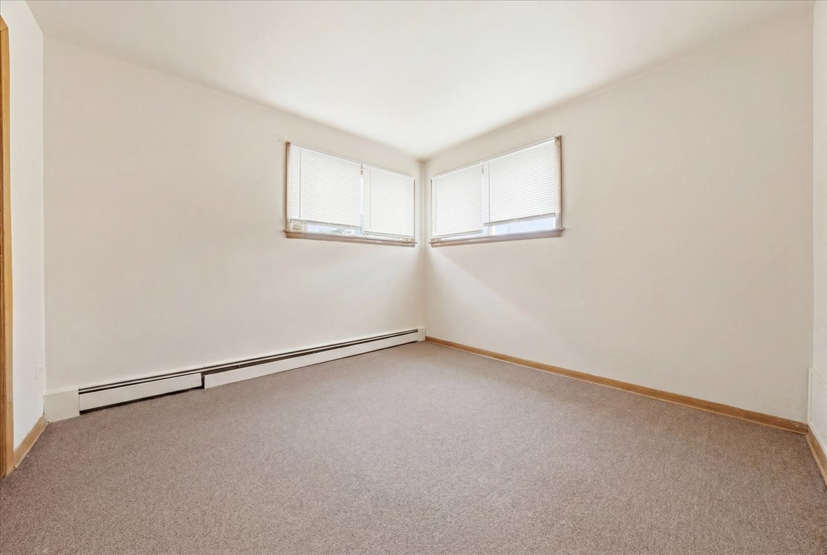 property viewer photo 5