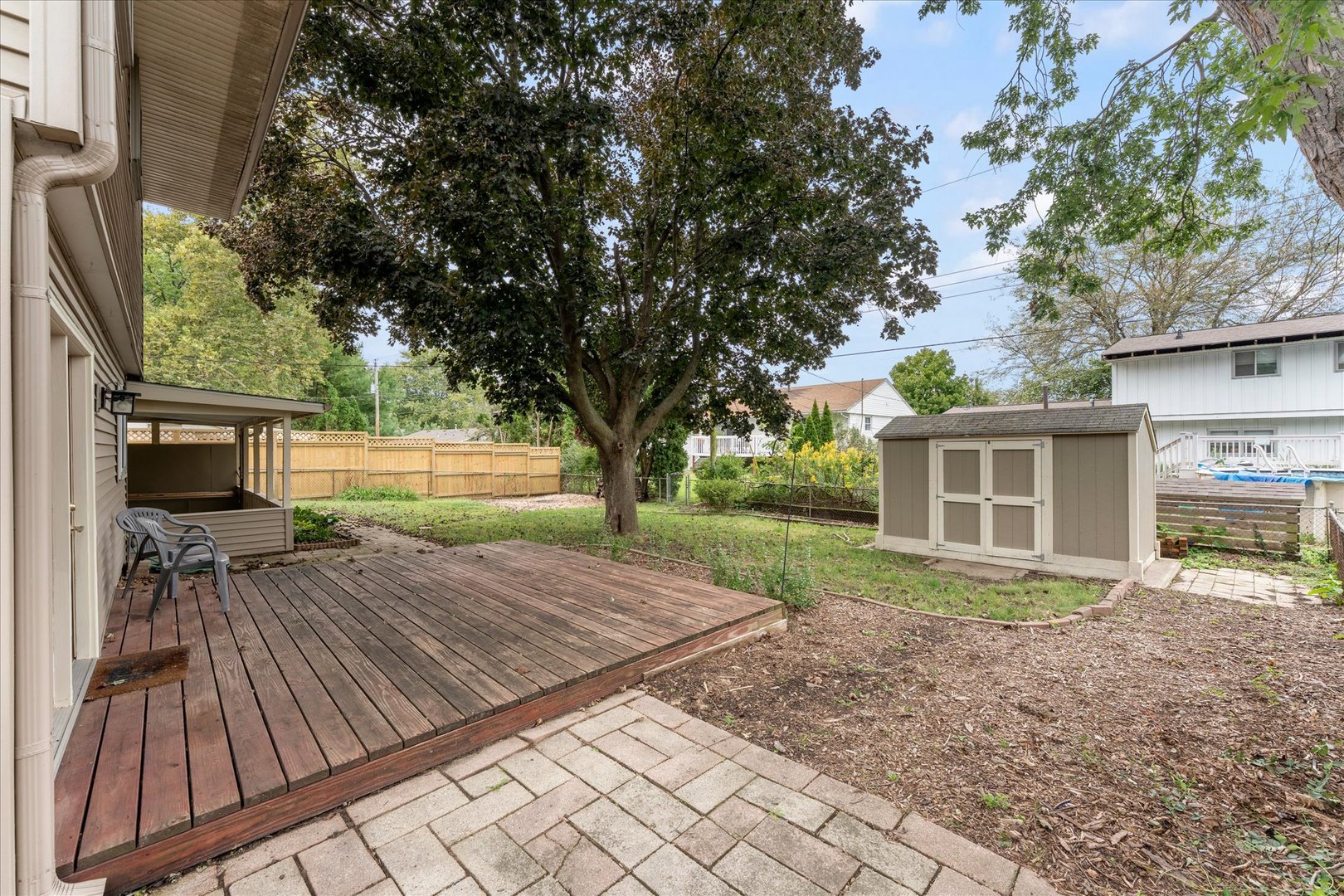 main property photo 30