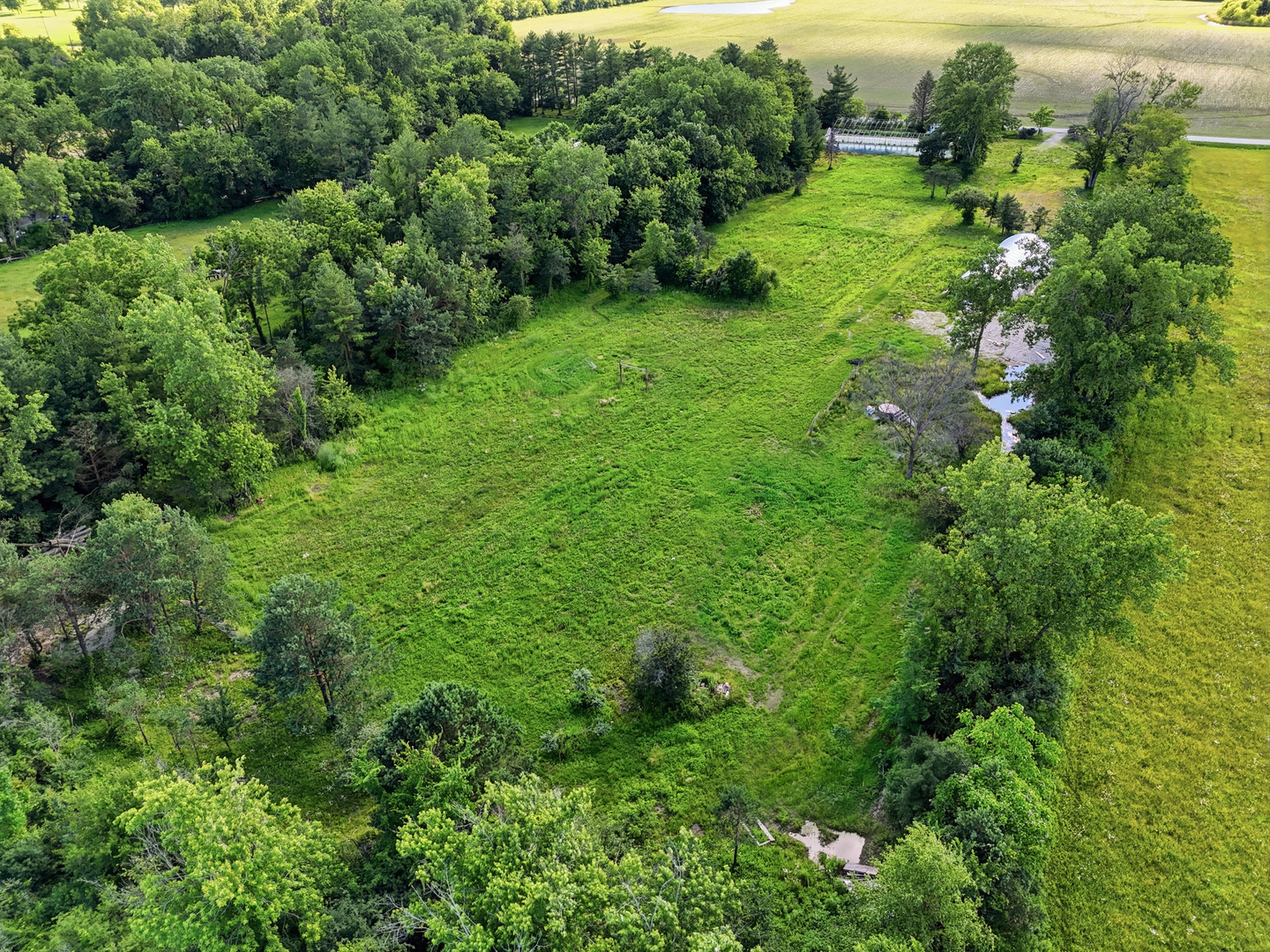 main property photo 11