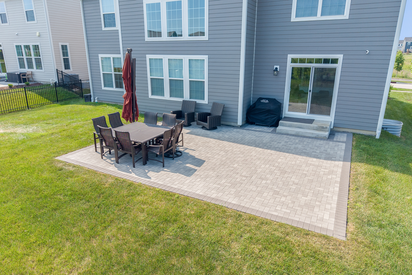 main property photo 30