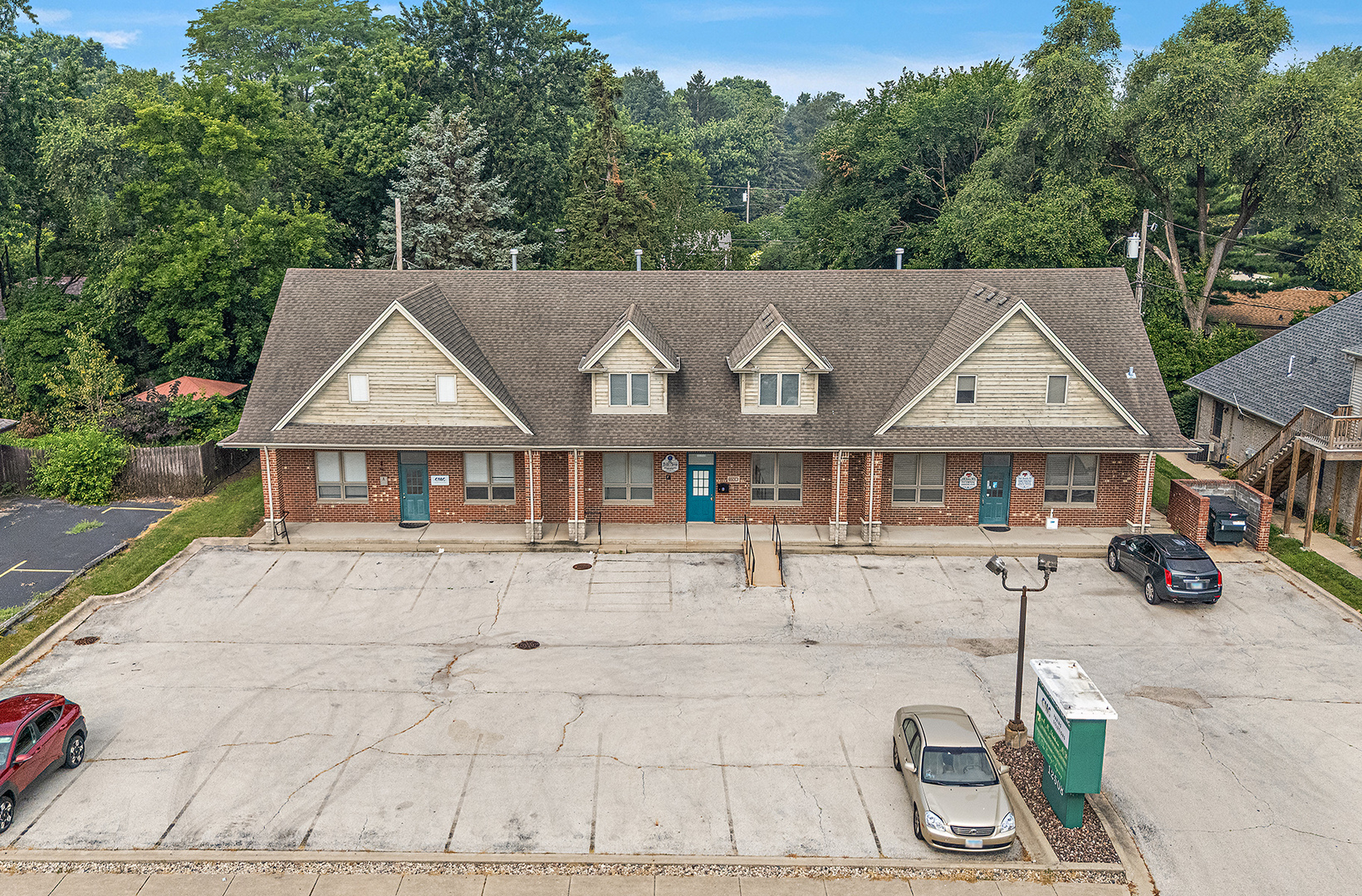 main property photo 31