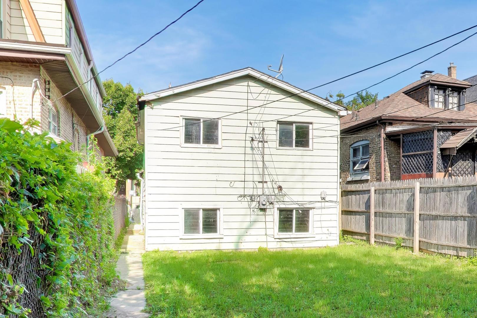 main property photo 23