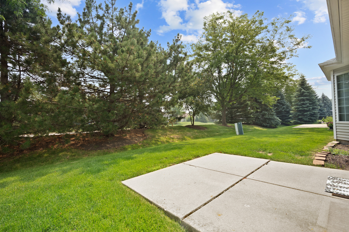 main property photo 20
