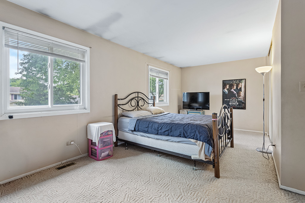 property viewer photo 9