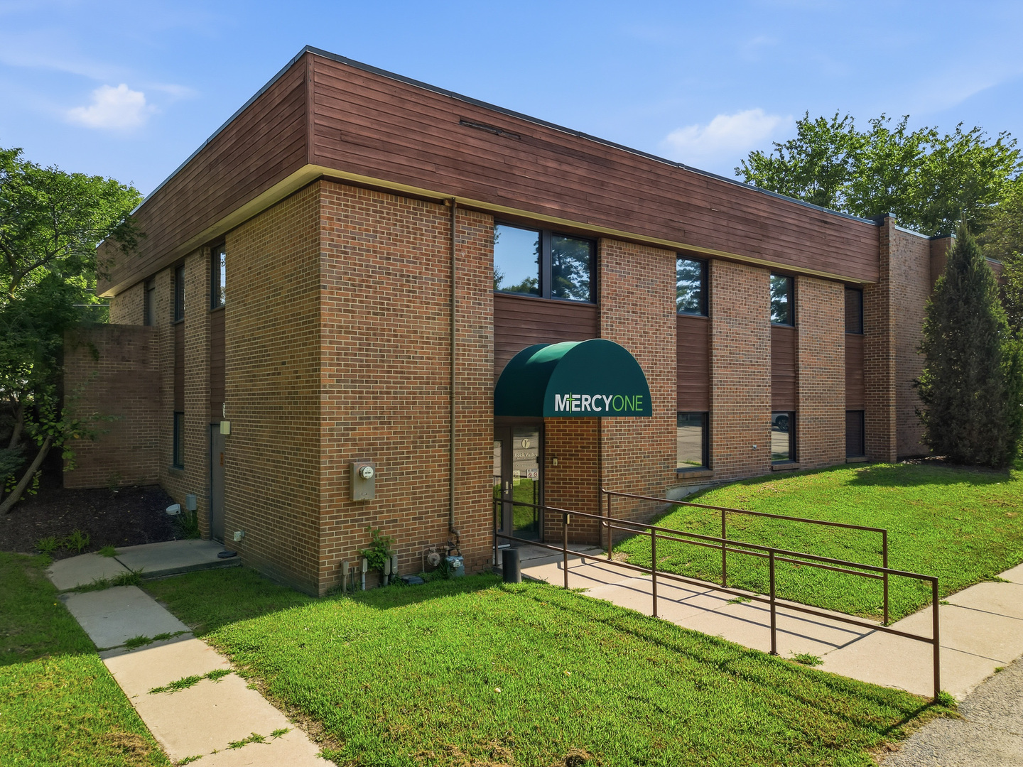 main property photo 20