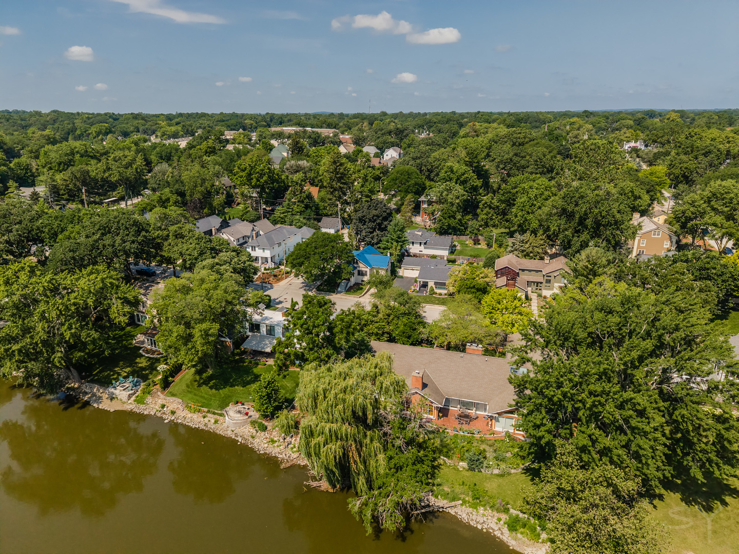 main property photo 42