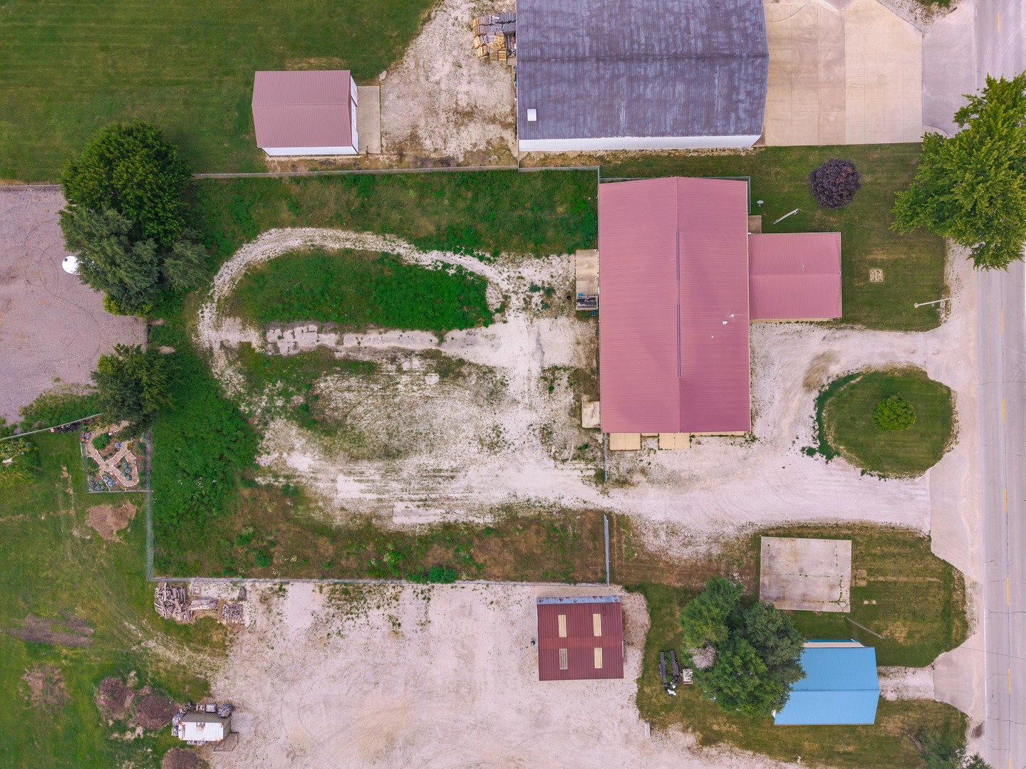main property photo 19