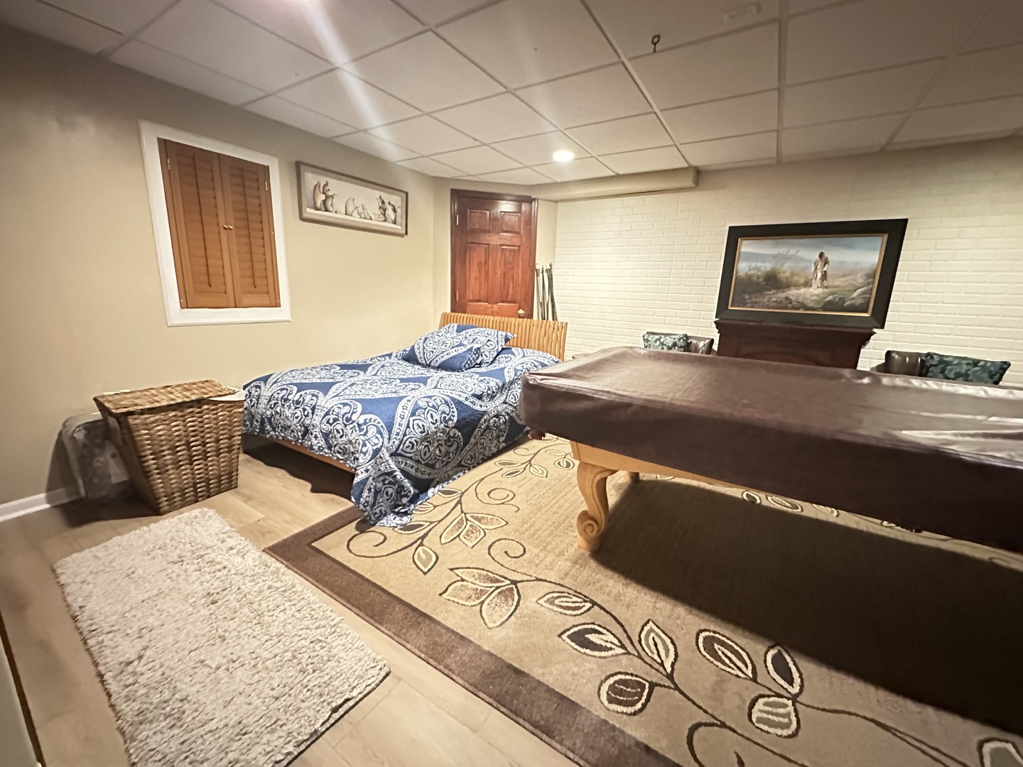 main property photo 36