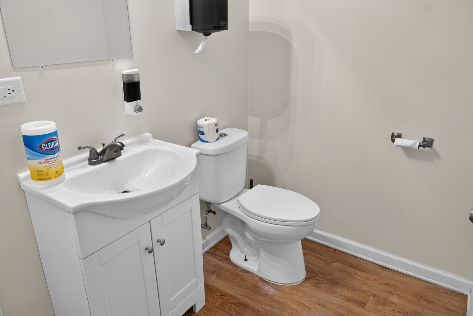 main property photo 5