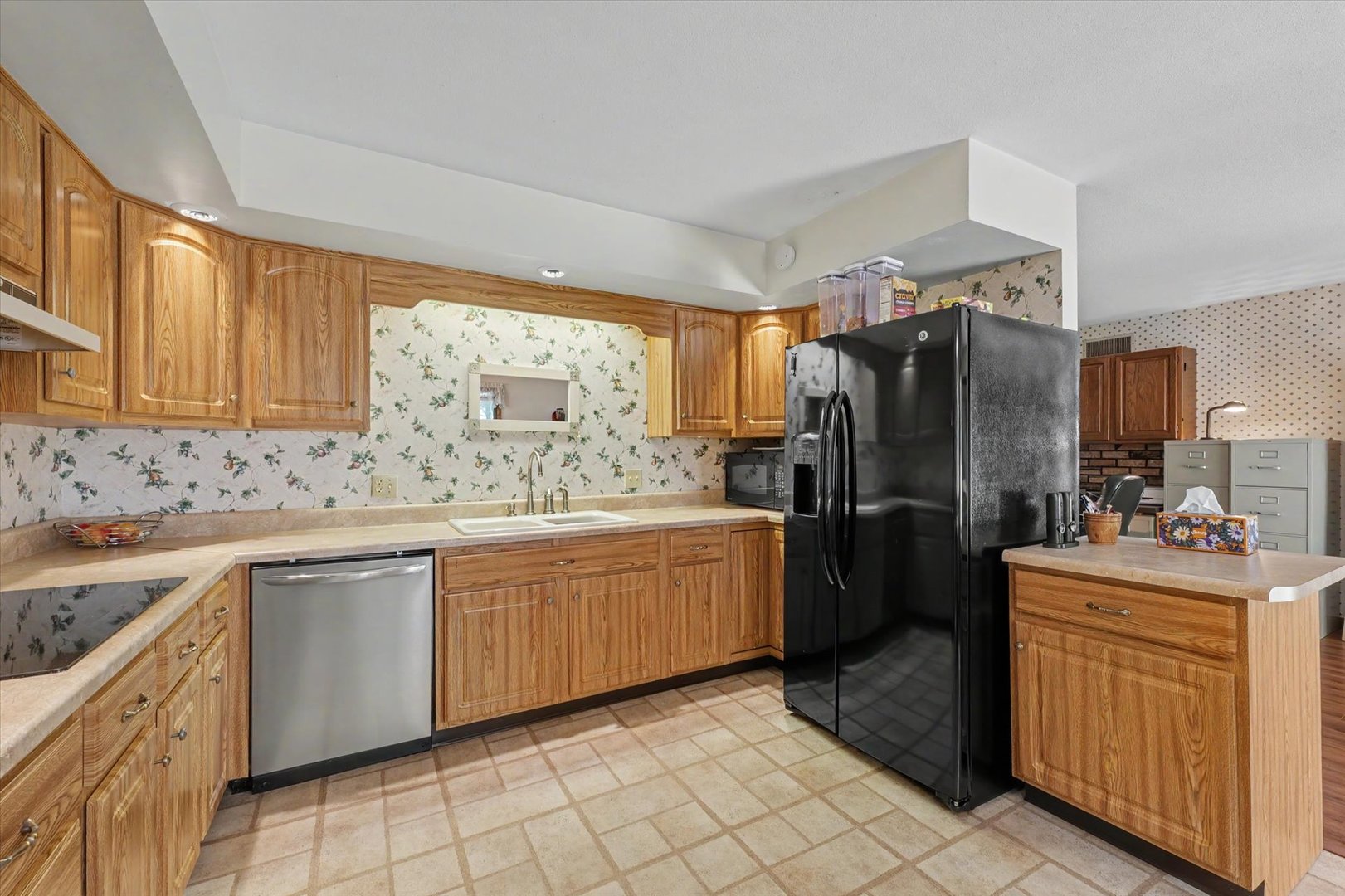 main property photo 11