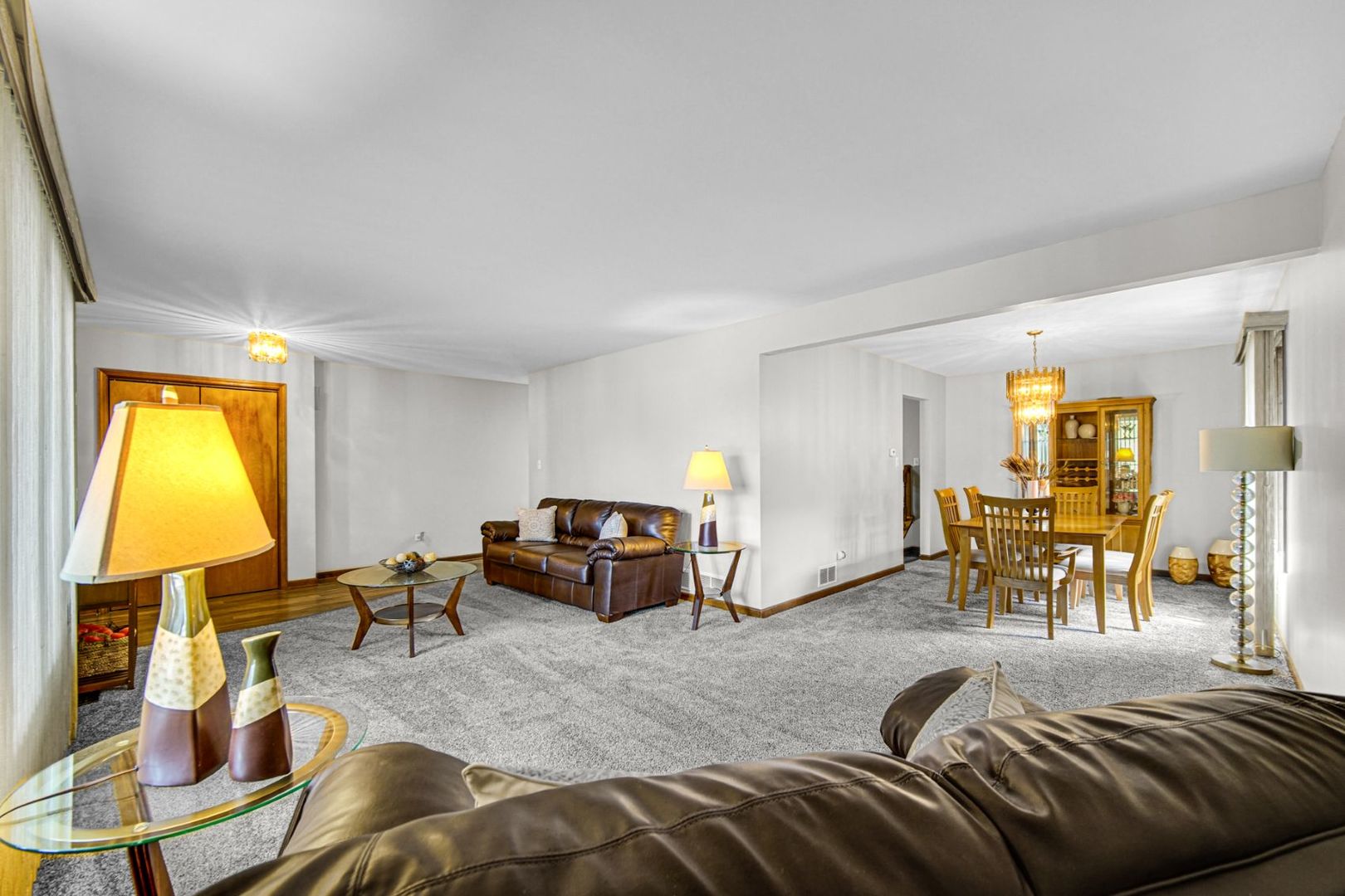 property viewer photo 3