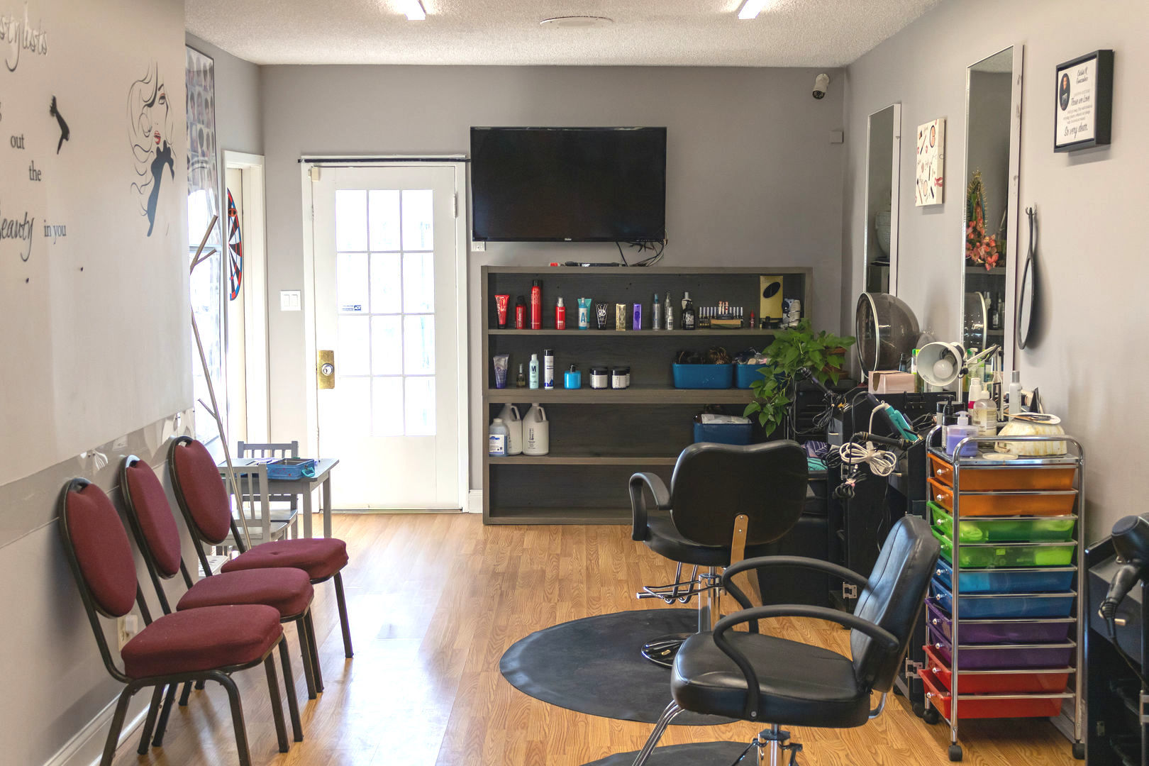 main property photo 5