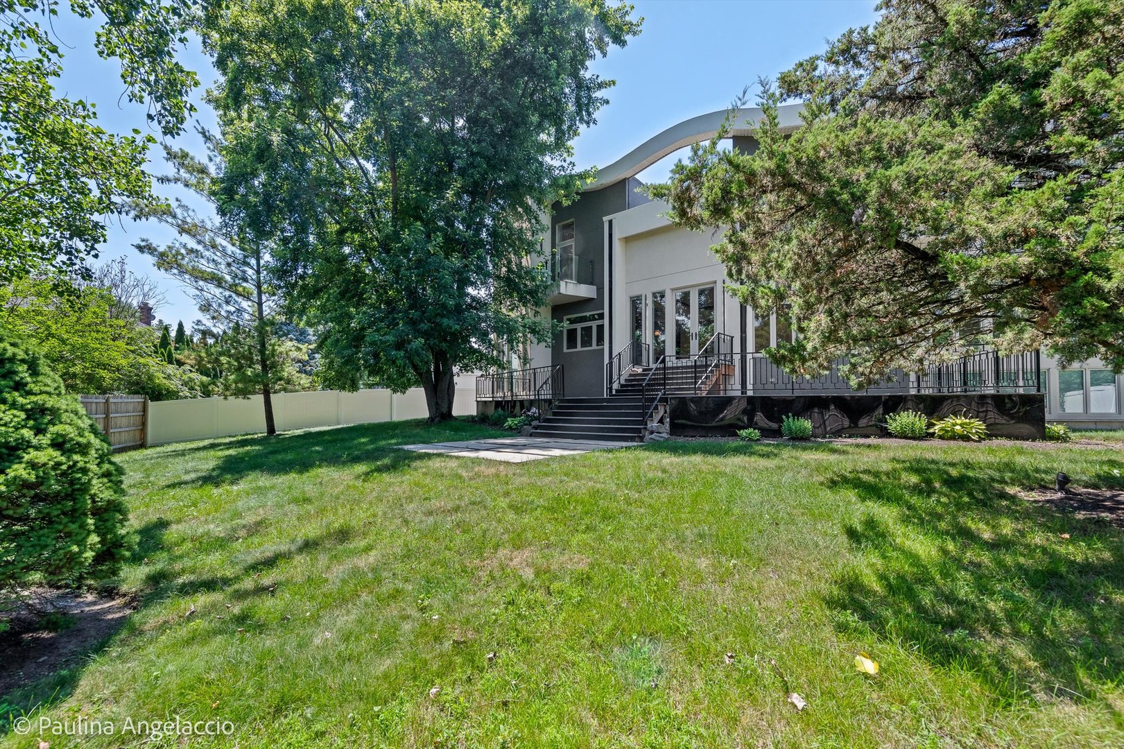 main property photo 38