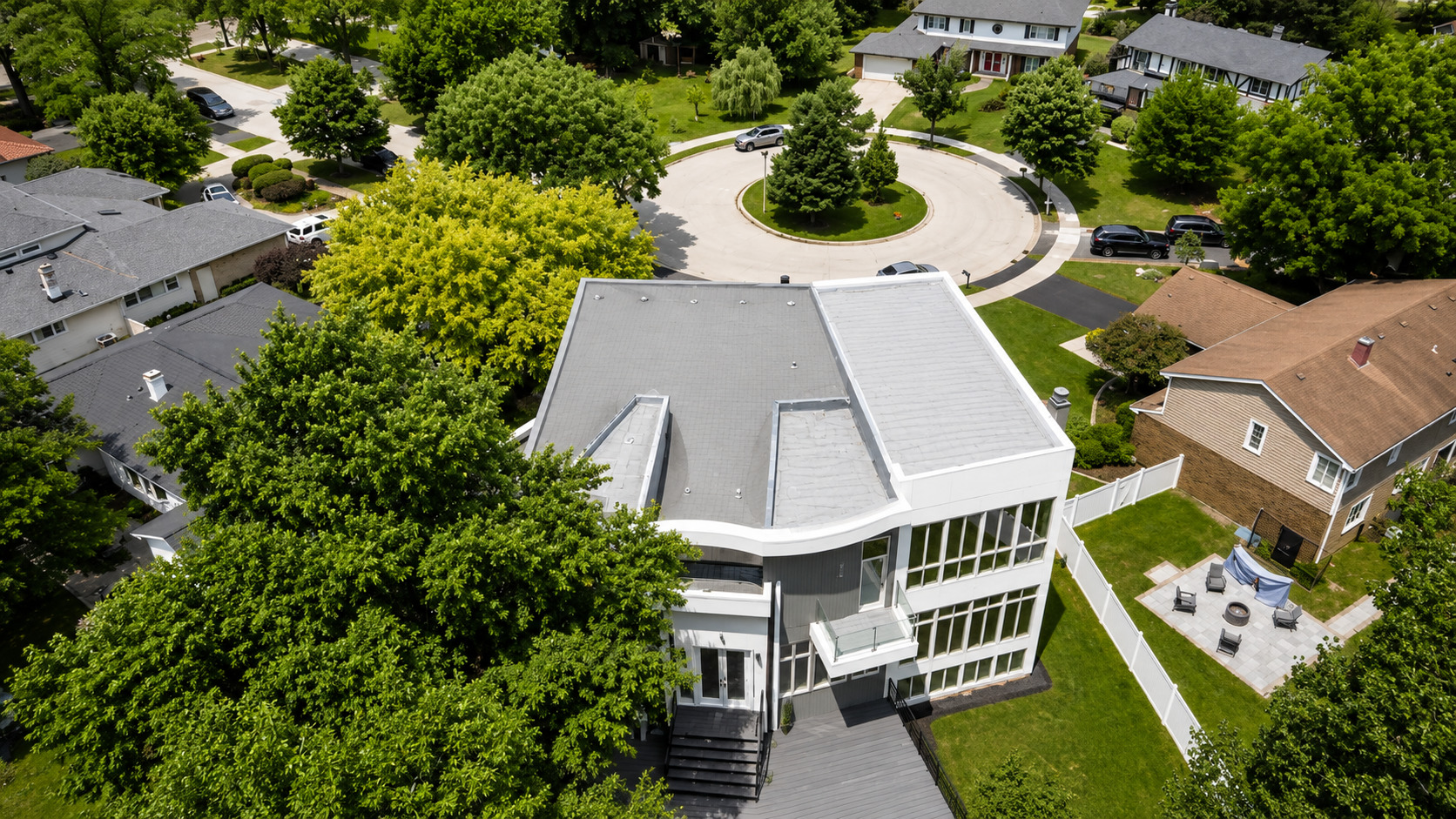 main property photo 40