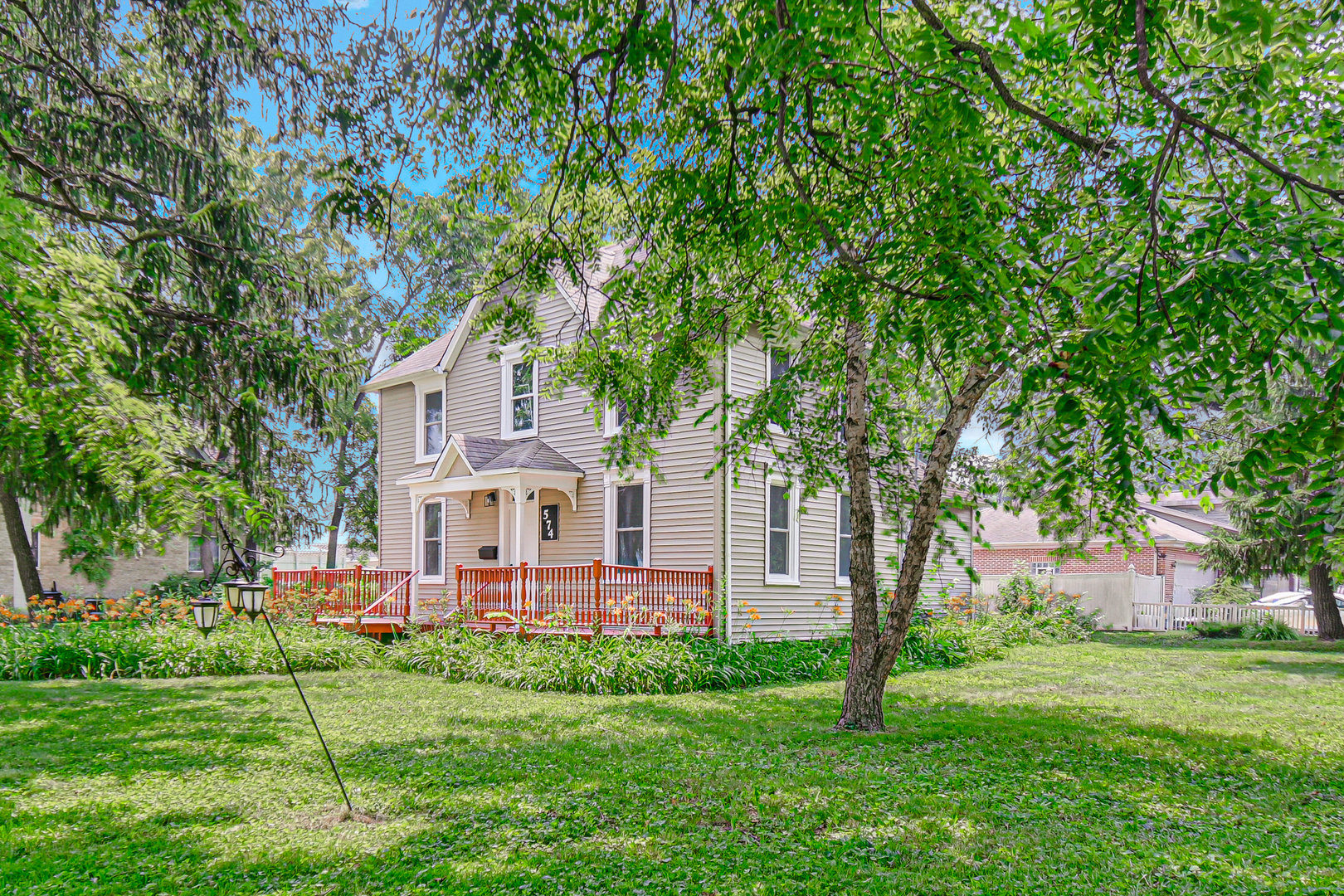 main property photo 2