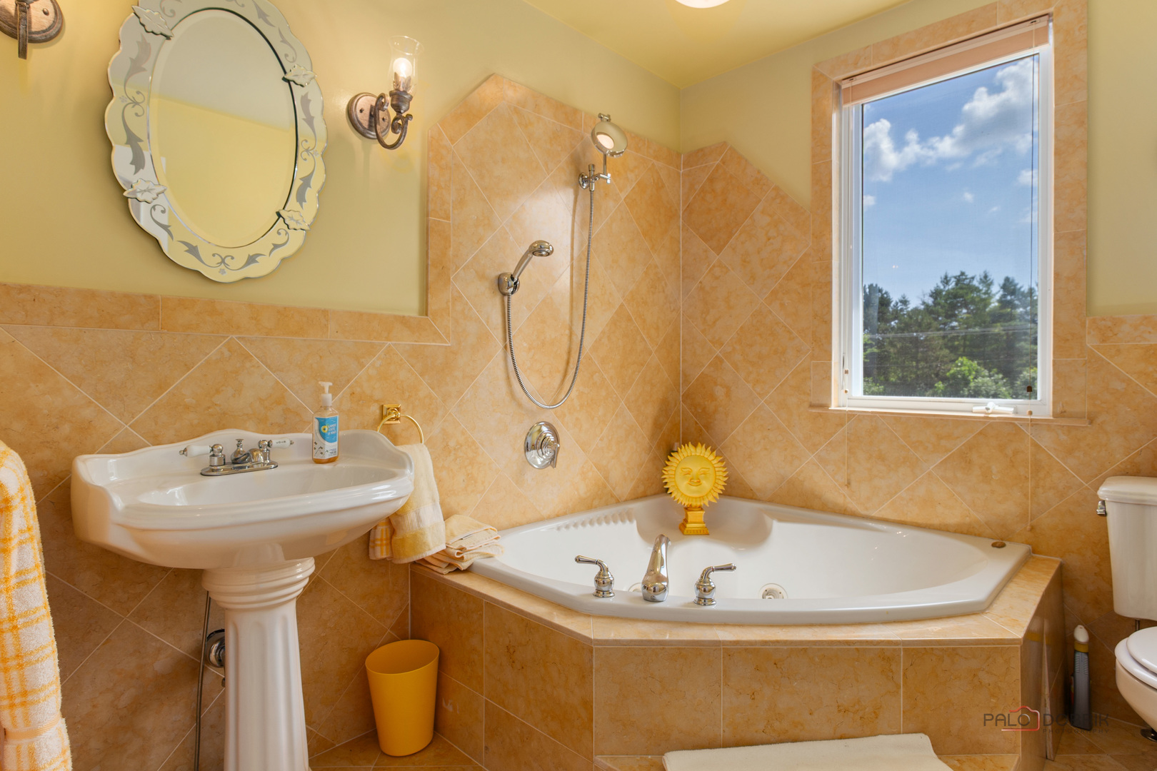 main property photo 46