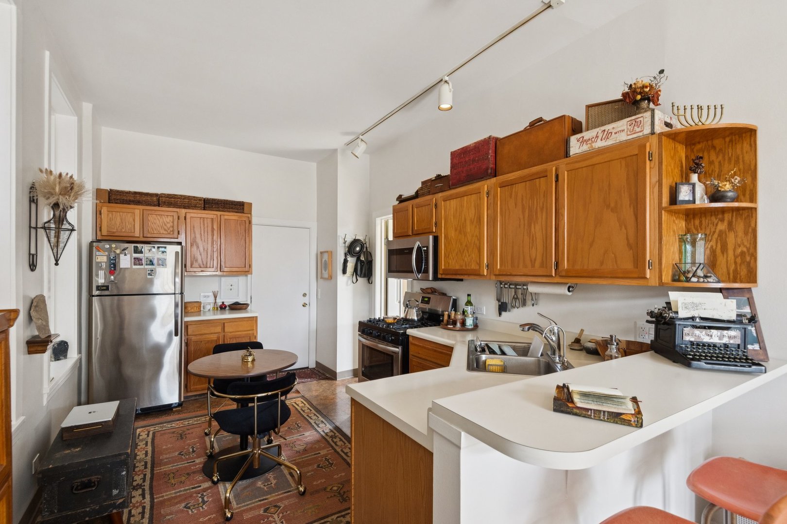main property photo 12