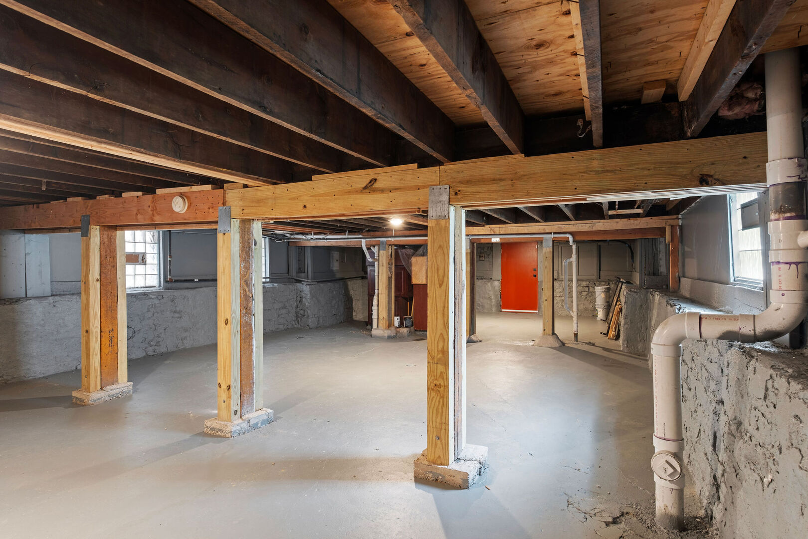 main property photo 30