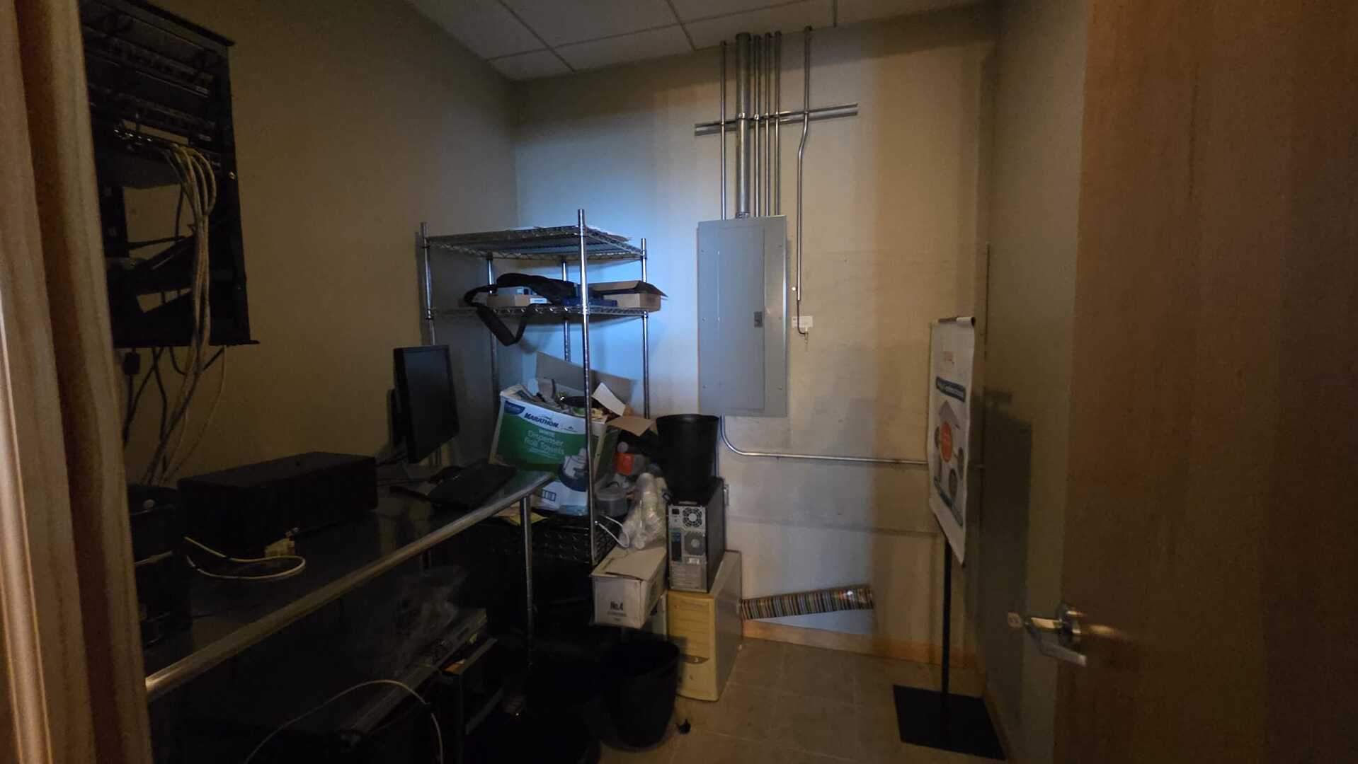 main property photo 15