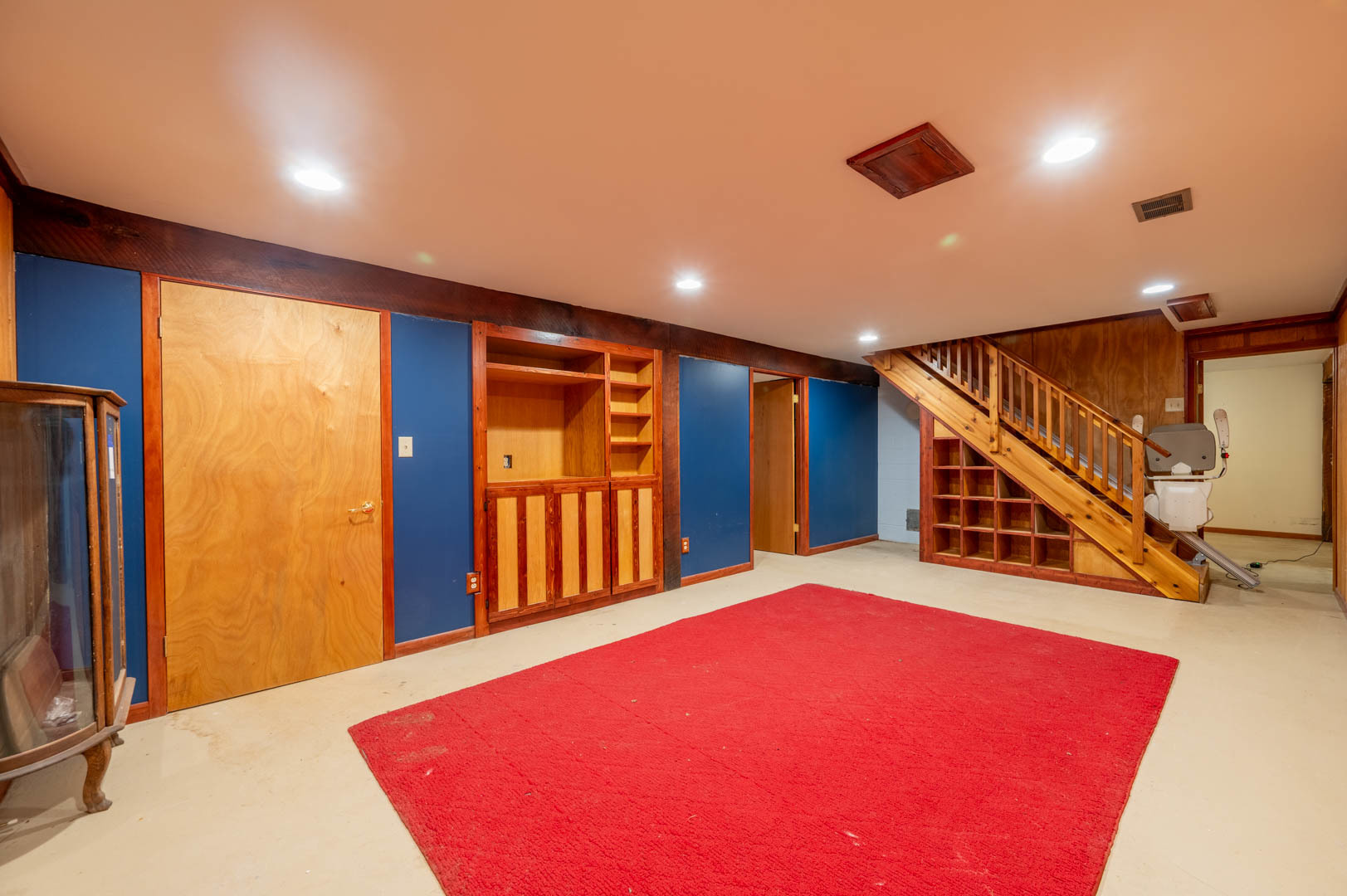 main property photo 23