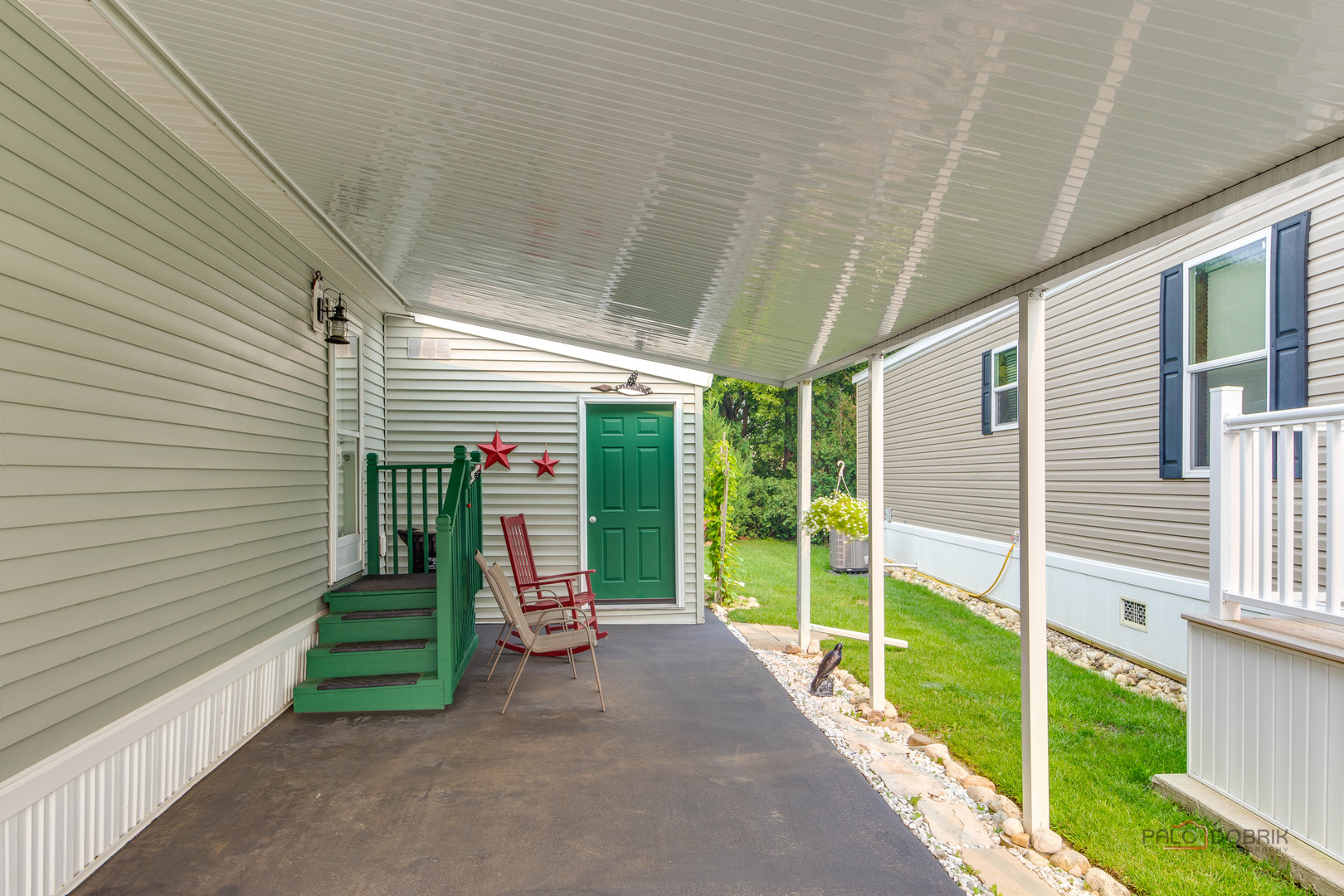 main property photo 24