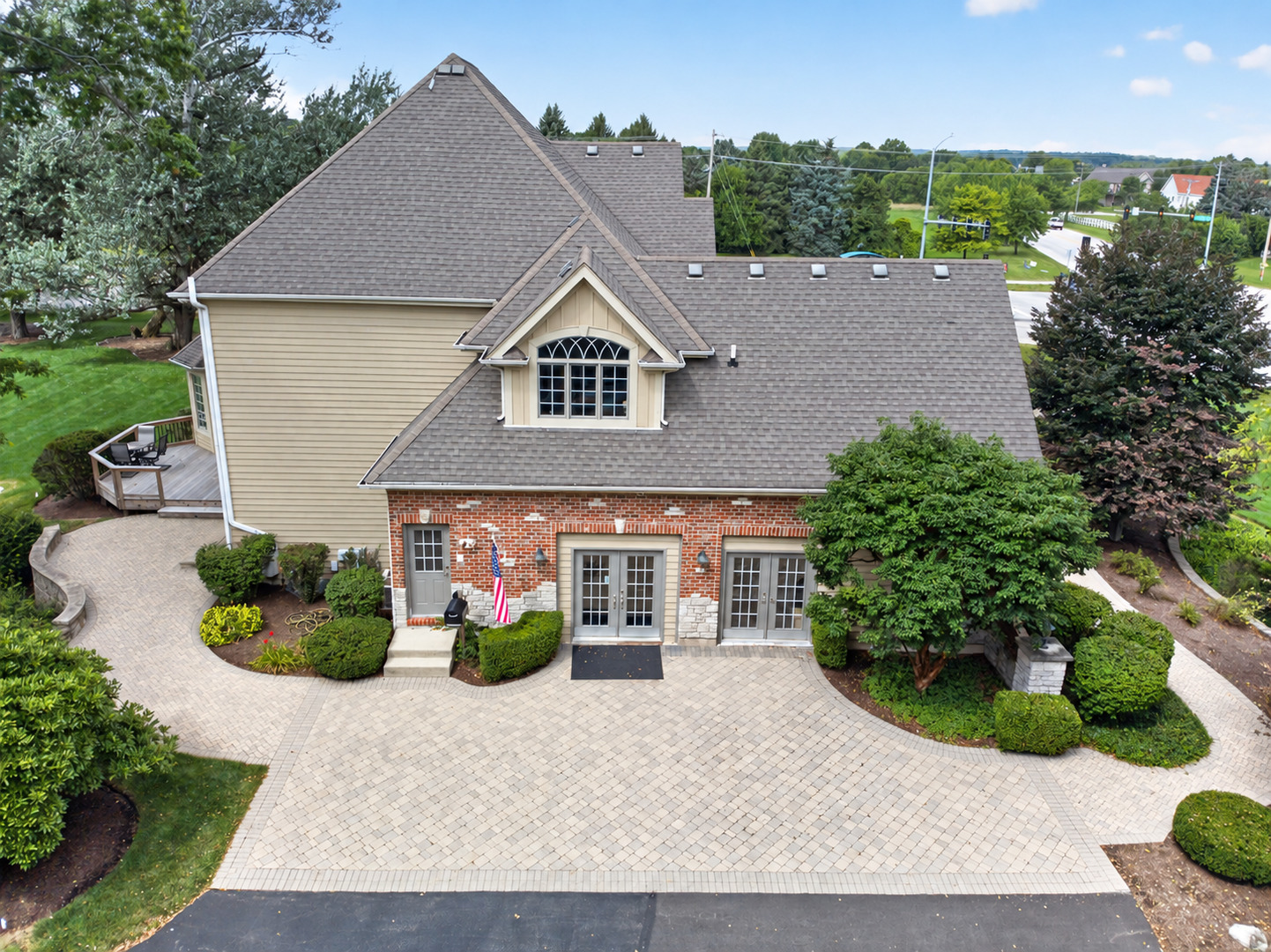 main property photo 1