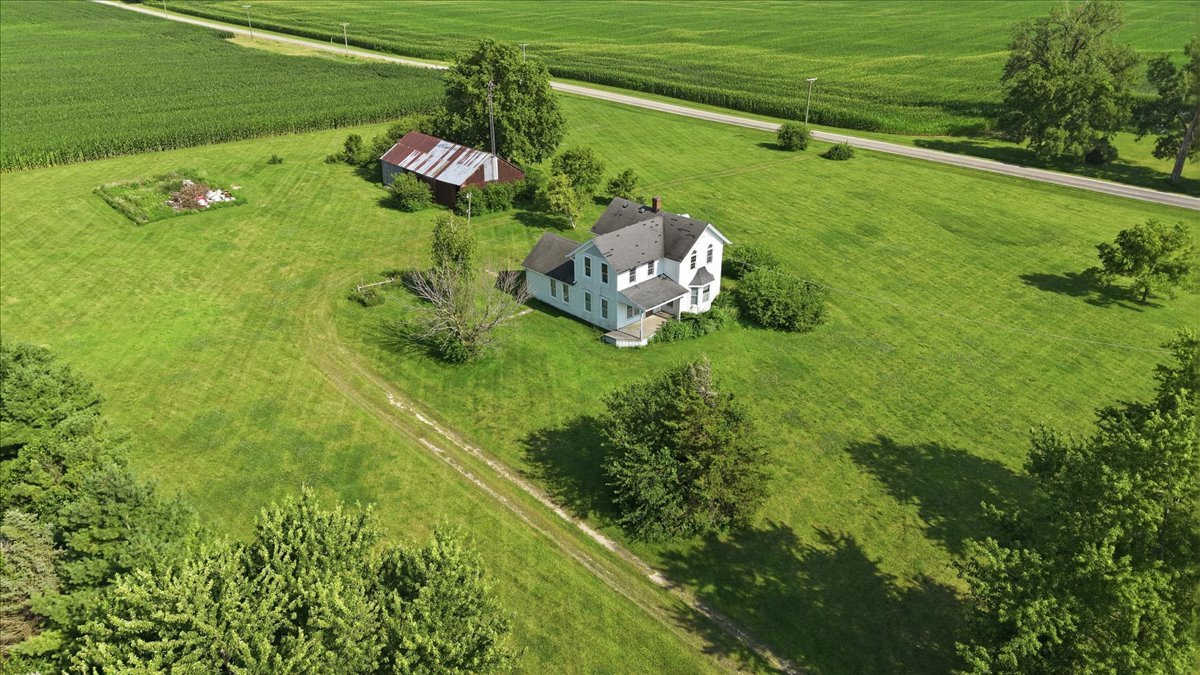 main property photo 47