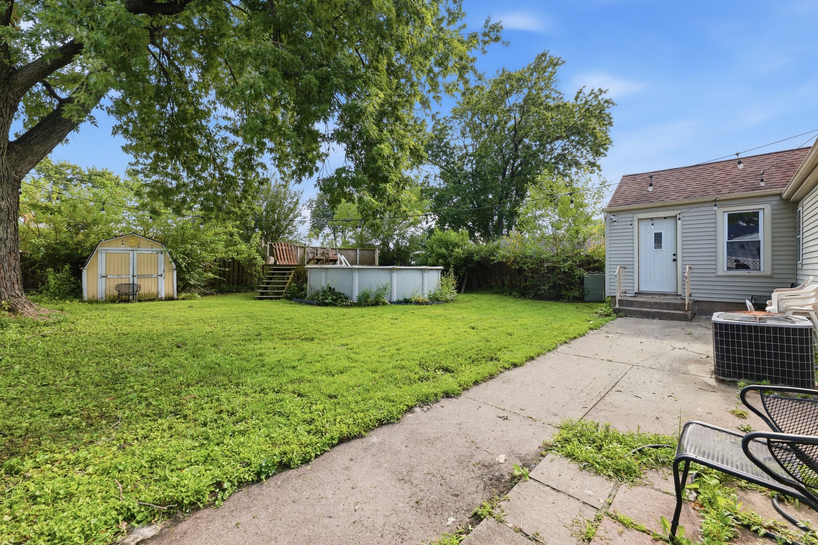 main property photo 14