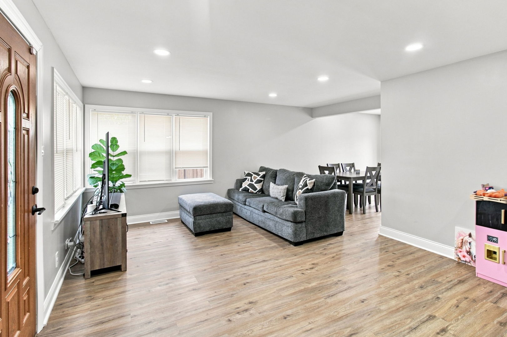 main property photo 59