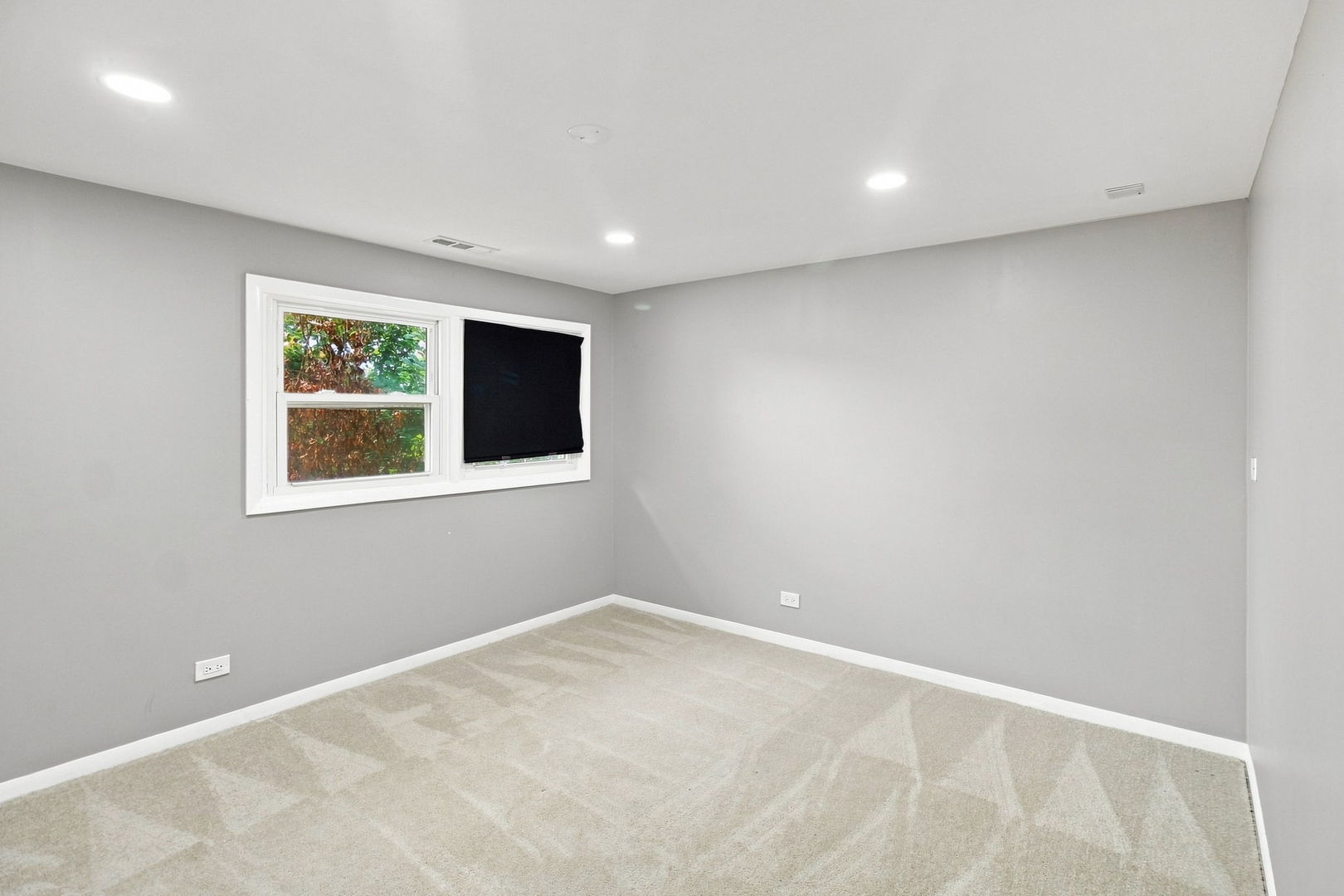 main property photo 68
