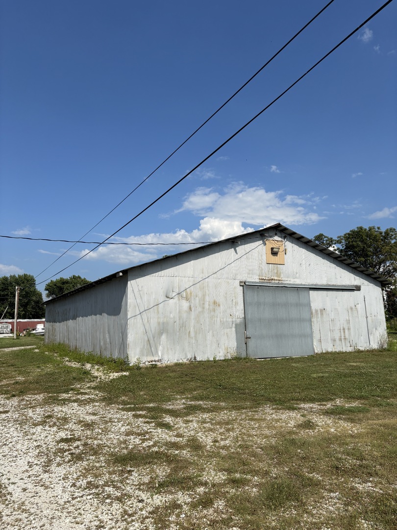 main property photo 12