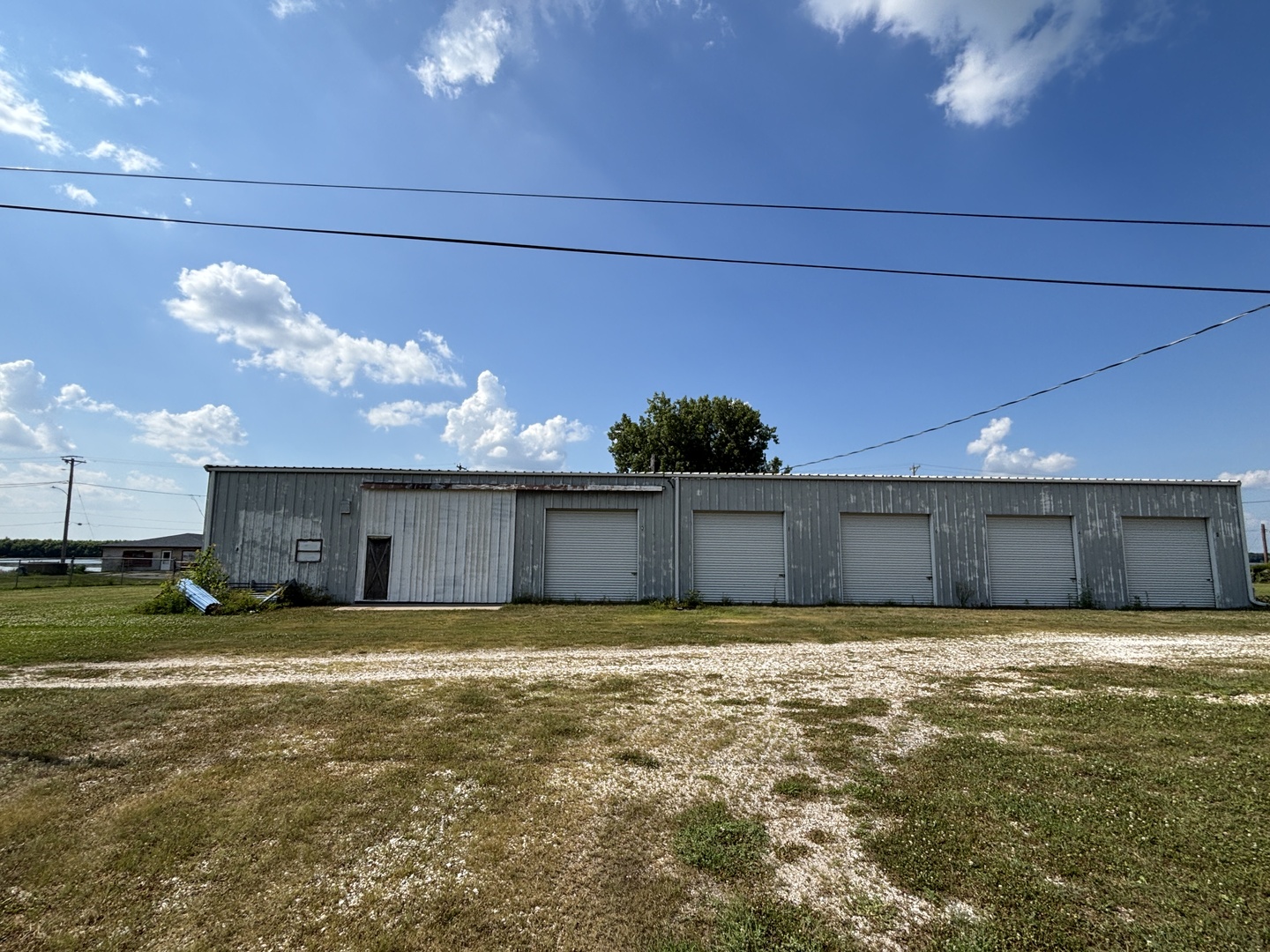 main property photo 4