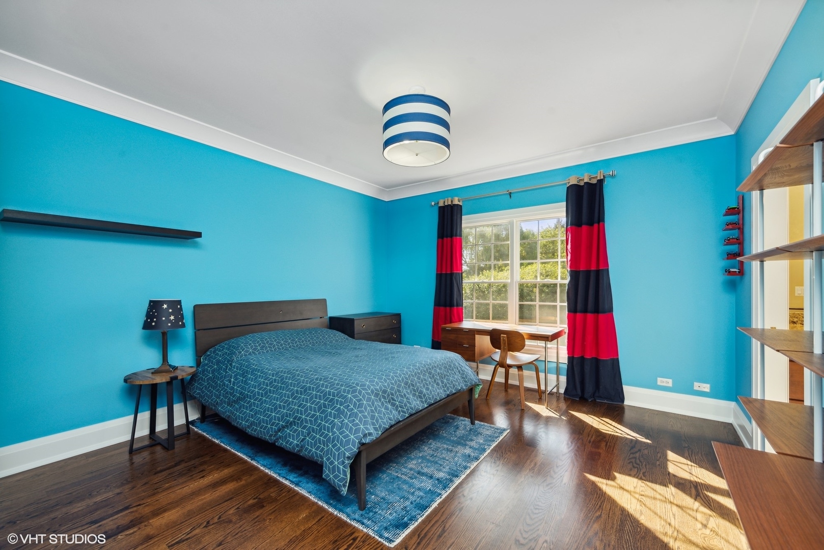 main property photo 31