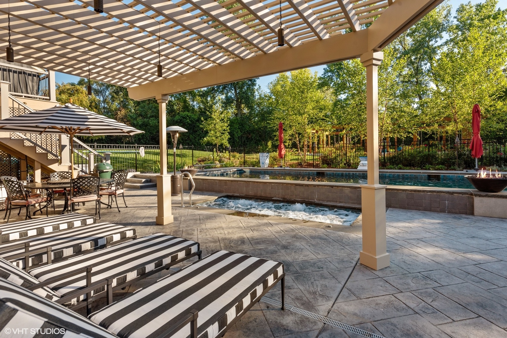 main property photo 49