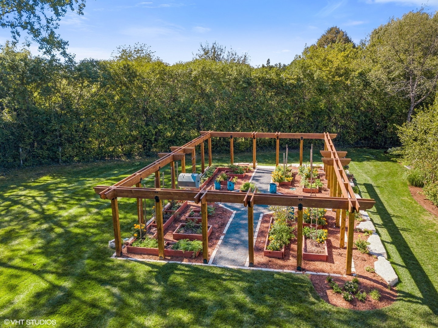 main property photo 57
