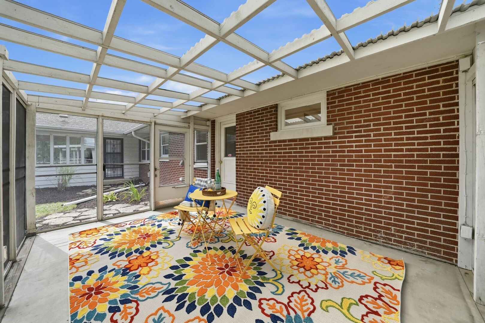main property photo 34