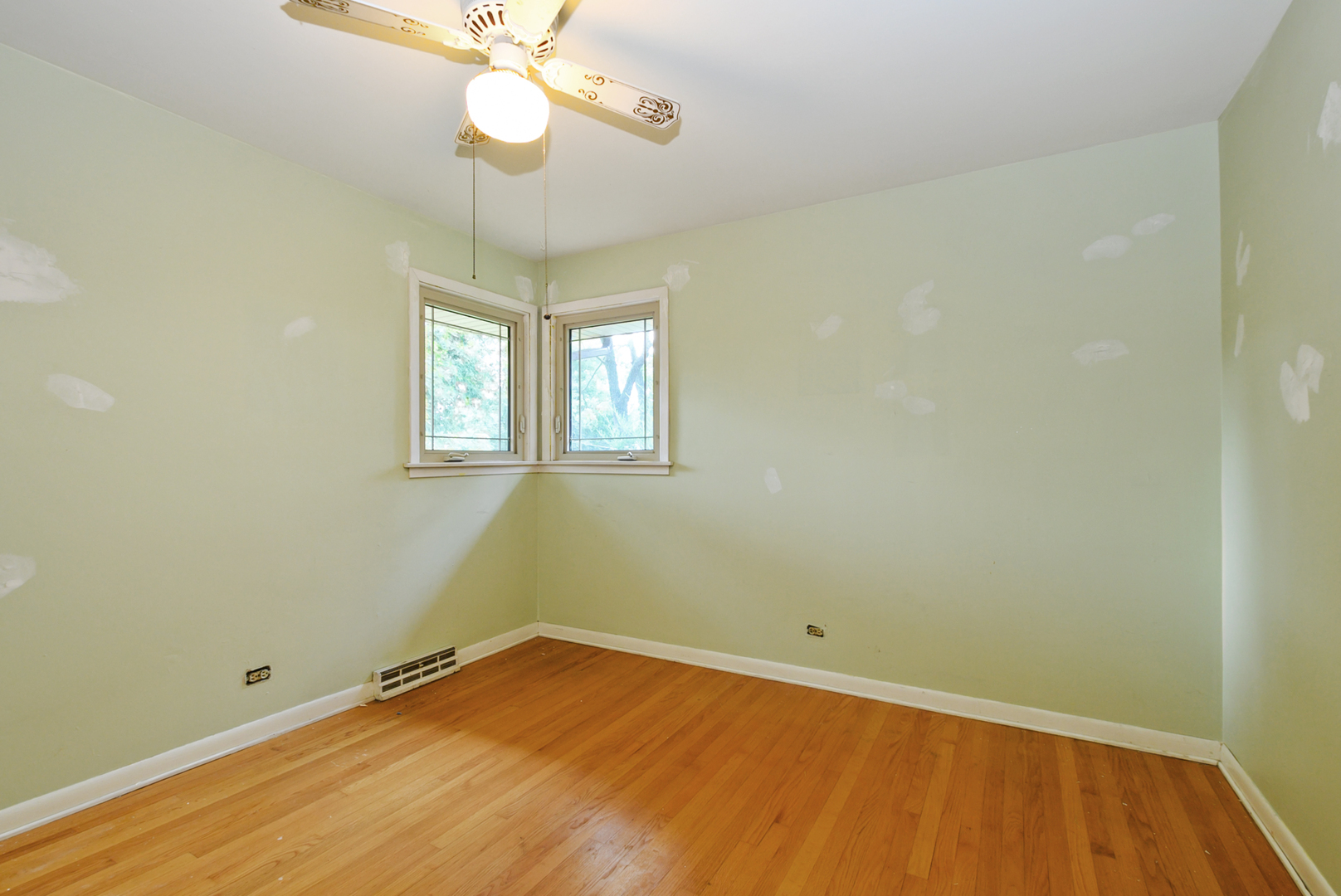 property viewer photo 13