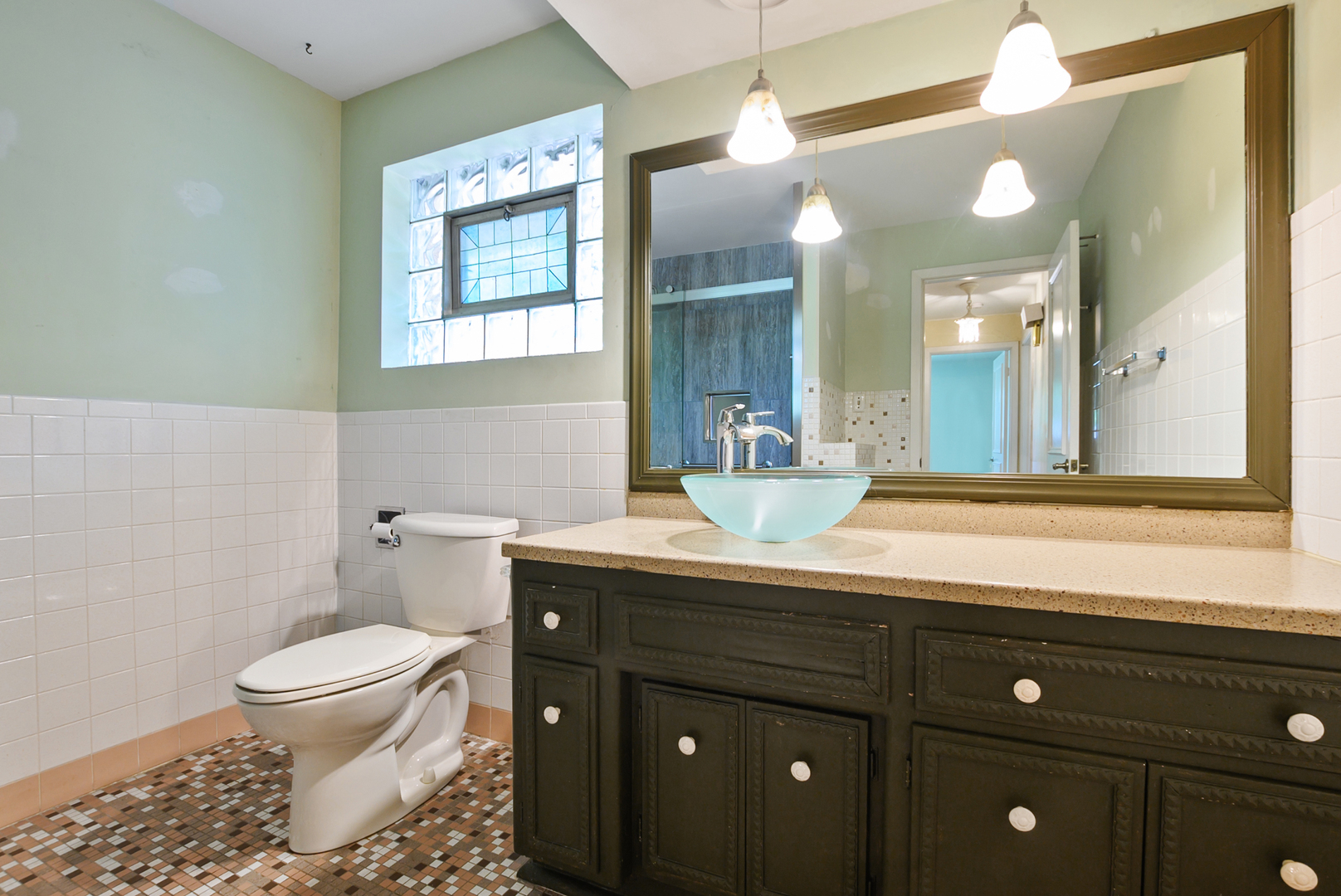 property viewer photo 17