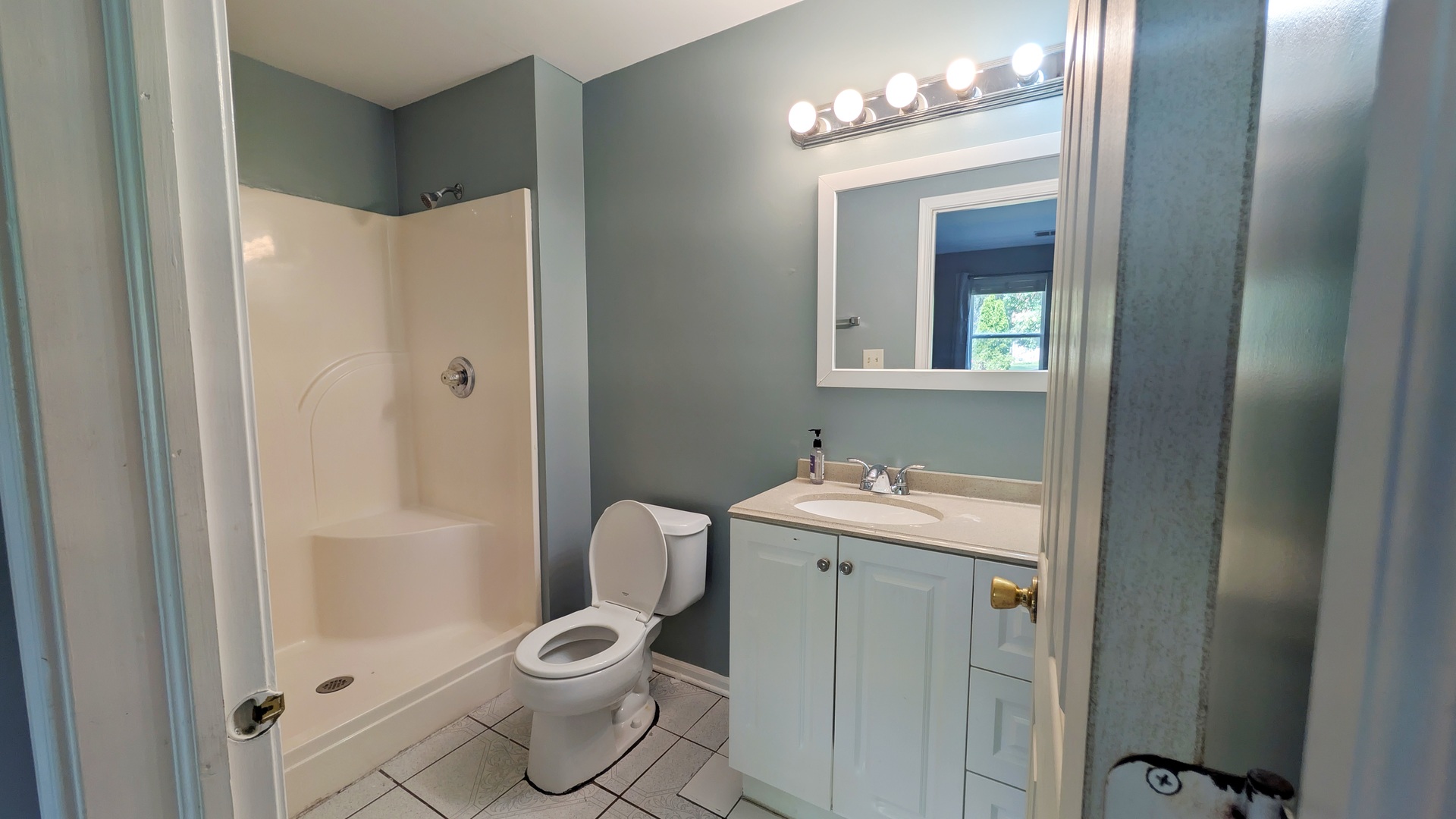property viewer photo 11