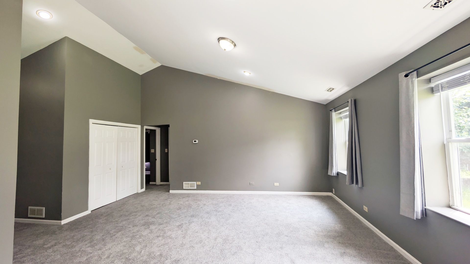 property viewer photo 5