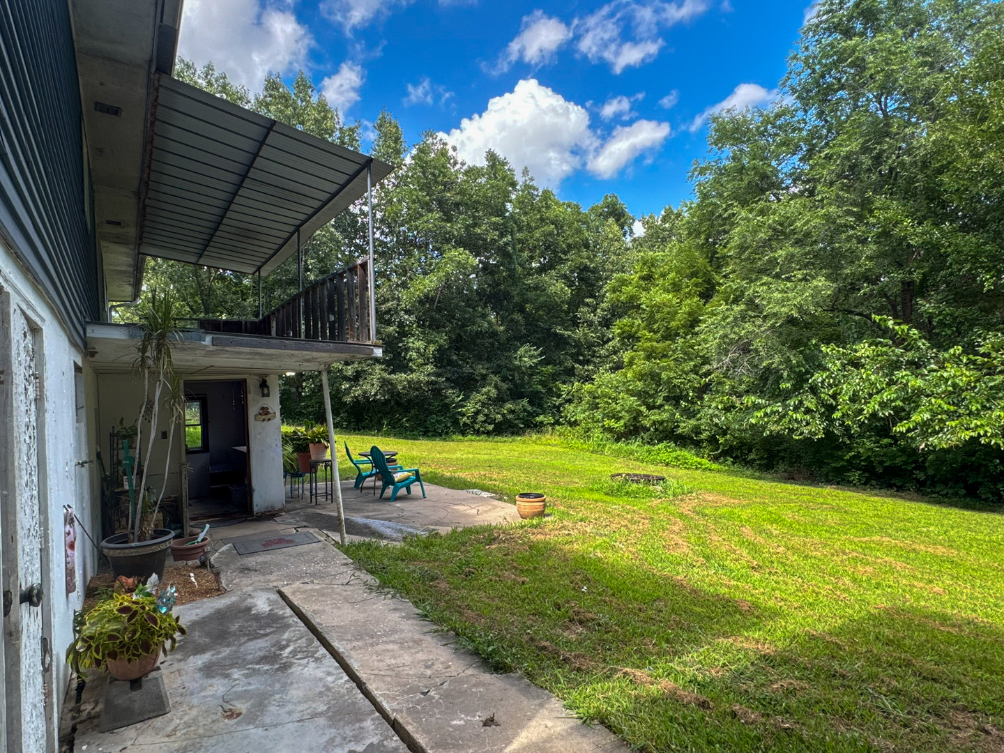 main property photo 18