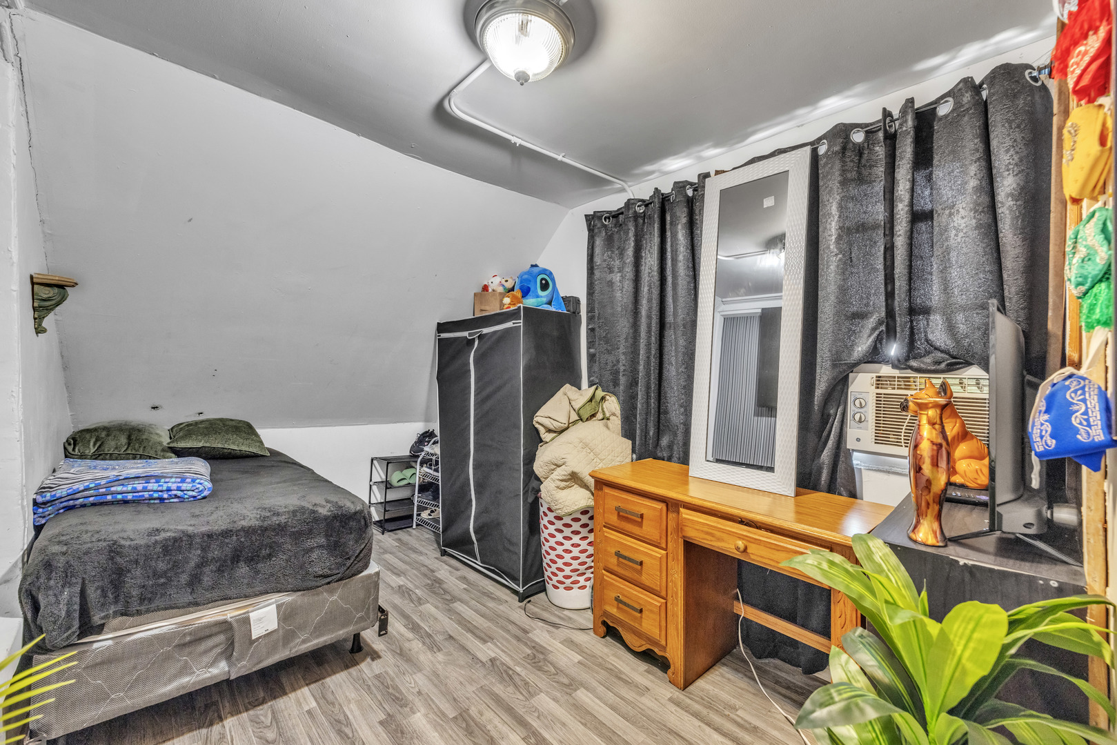 main property photo 19