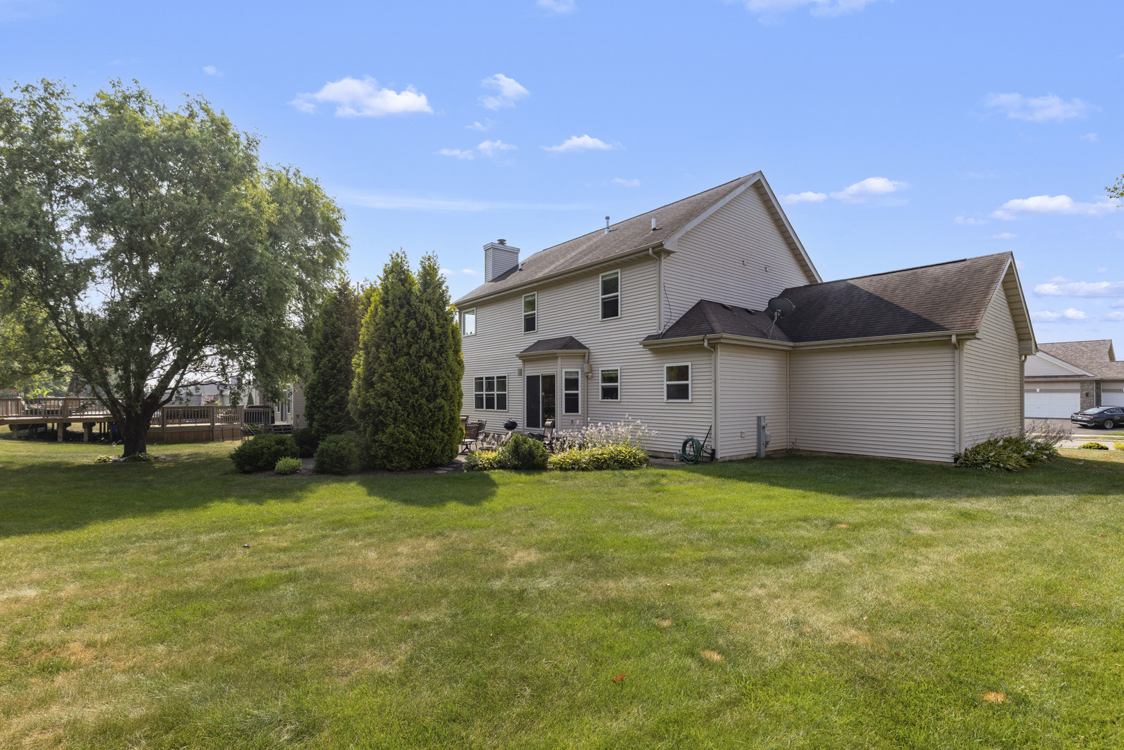main property photo 25