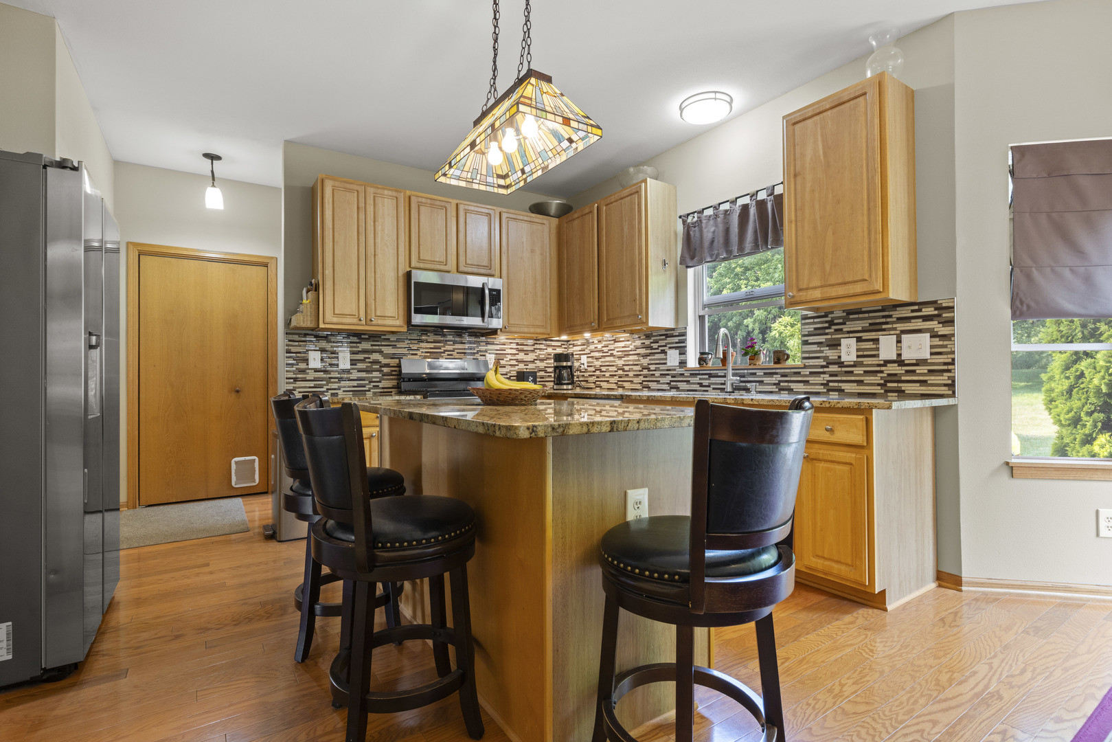main property photo 9