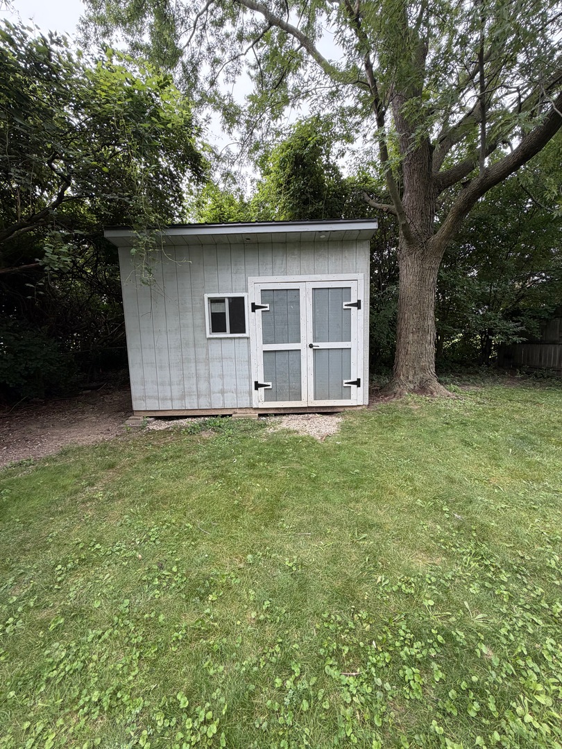 main property photo 29