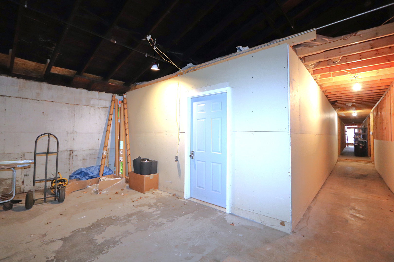 main property photo 74