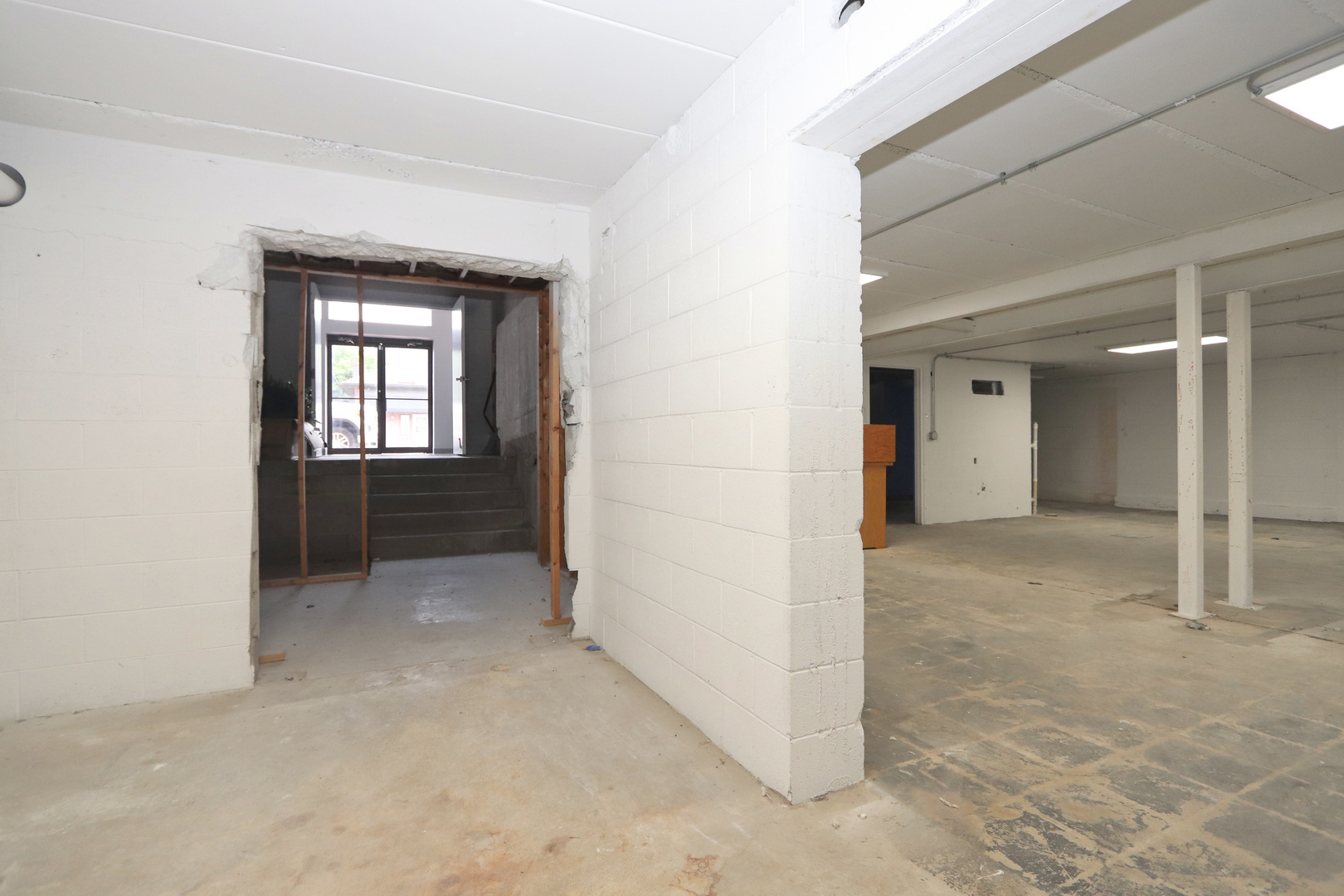 main property photo 78