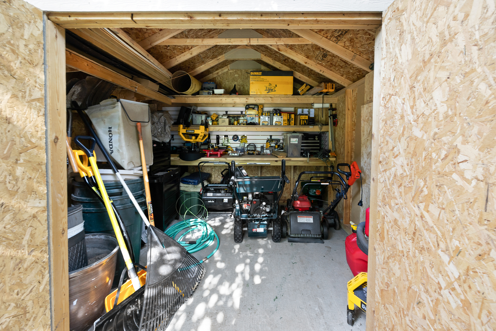 main property photo 51