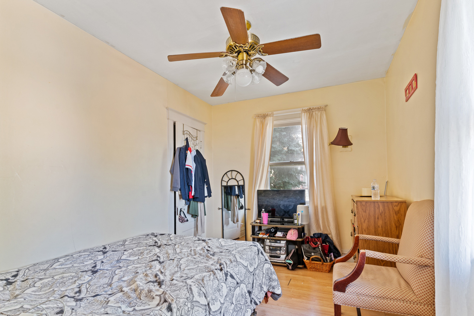 main property photo 17